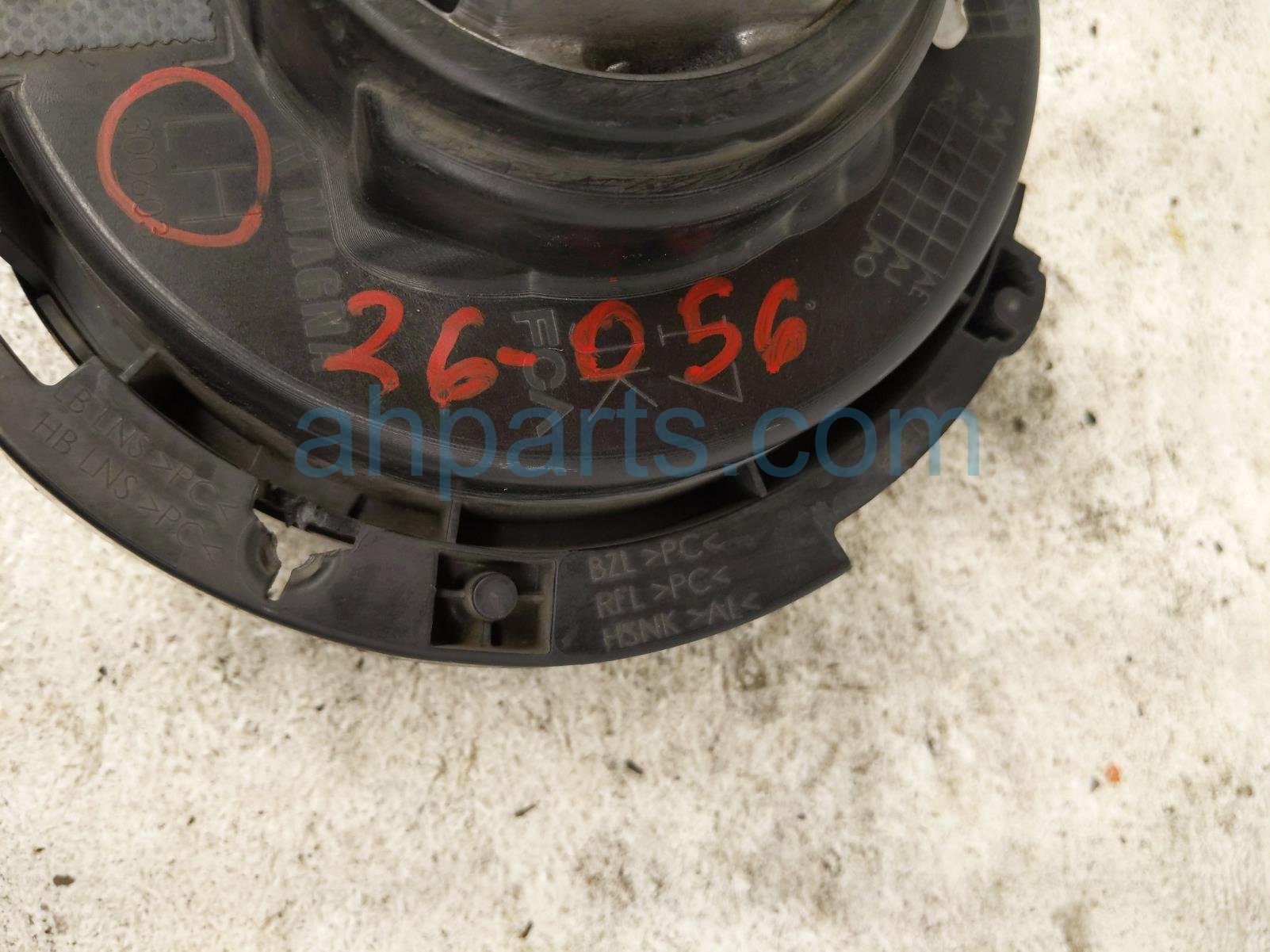 2017 Jeep Wrangler Headlight Driver Headlamp / Light Led 68304051AB Replacement 2017 Jeep Wrangler Headlight Driver Headlamp / Light Led 68304051AB Replacement thumbnail