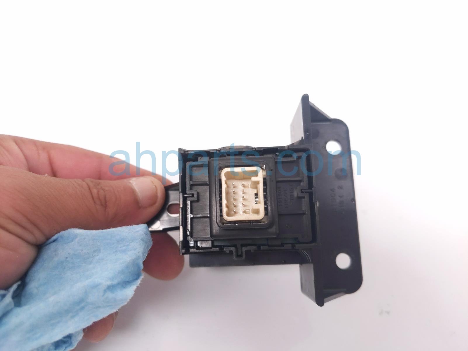 2023 Subaru Ascent Parking Brake Switch Assy 83321XC00A Replacement 2023 Subaru Ascent Parking Brake Switch Assy 83321XC00A Replacement thumbnail