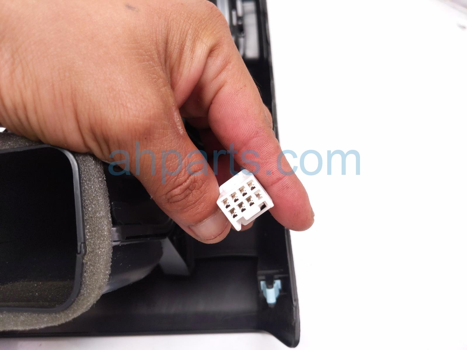 2024 Honda Accord Rear Console Trim W/vent Usb blk 83455 30A A11ZA Replacement 2024 Honda Accord Rear Console Trim W/vent Usb blk 83455 30A A11ZA Replacement thumbnail