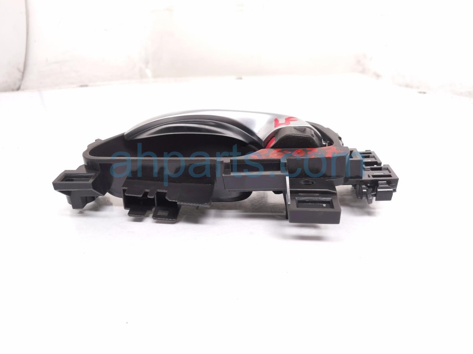 Honda FR/LH INTERIOR DOOR HANDLE - BLACK