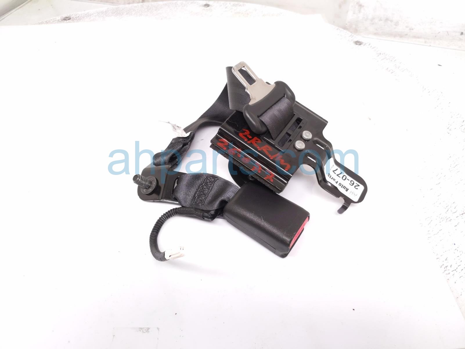 $65 Honda 2ND ROW MID SEAT BELT - BLACK HYBRID