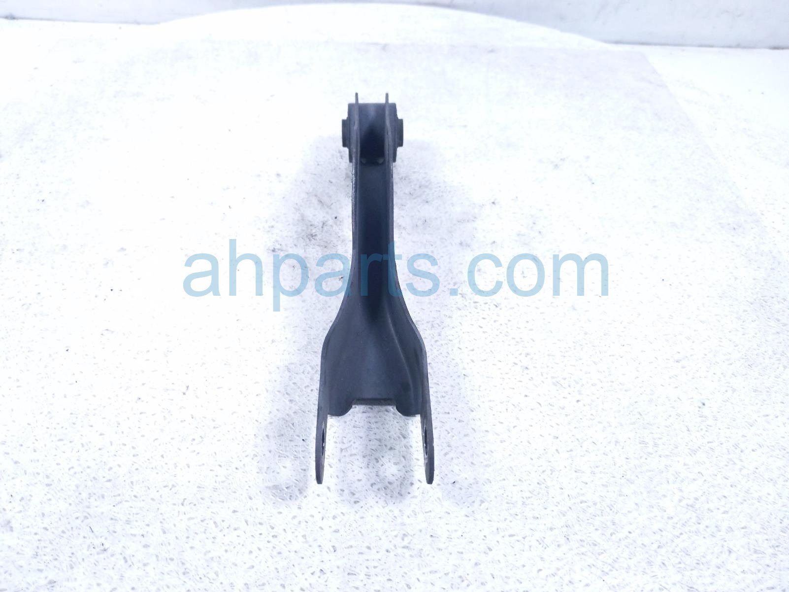 2017 Subaru WRX Rear Driver Trailing Lower Control Arm 20250VA010 Replacement 2017 Subaru WRX Rear Driver Trailing Lower Control Arm 20250VA010 Replacement thumbnail