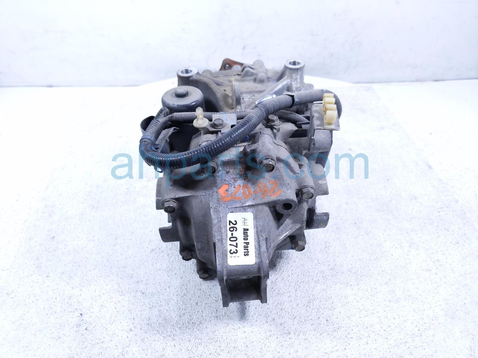 2016 Honda CR V Rear Differential Carrier Assy 41200 R7L A01 Replacement 2016 Honda CR V Rear Differential Carrier Assy 41200 R7L A01 Replacement thumbnail