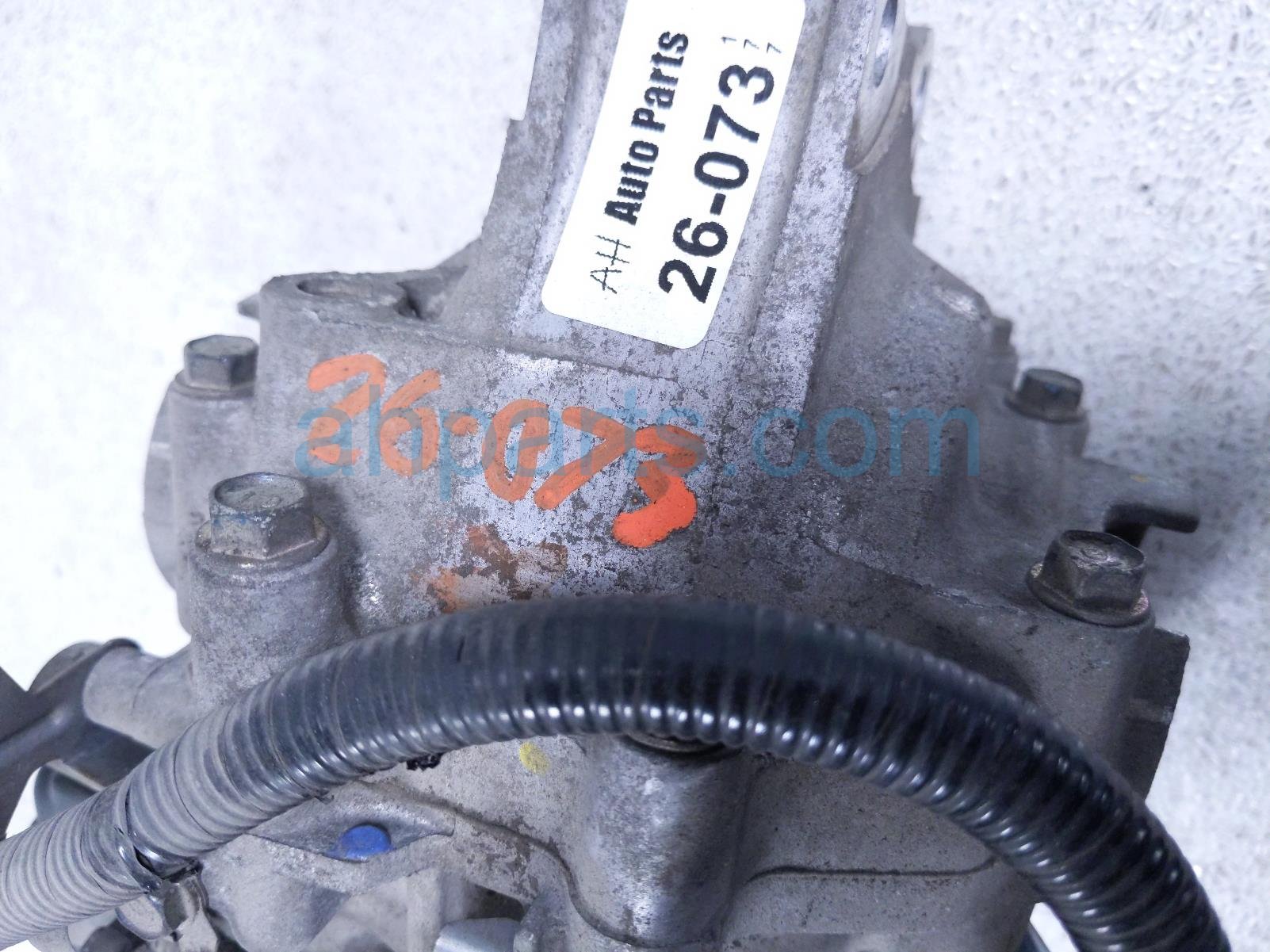 2016 Honda CR V Rear Differential Carrier Assy 41200 R7L A01 Replacement 2016 Honda CR V Rear Differential Carrier Assy 41200 R7L A01 Replacement thumbnail