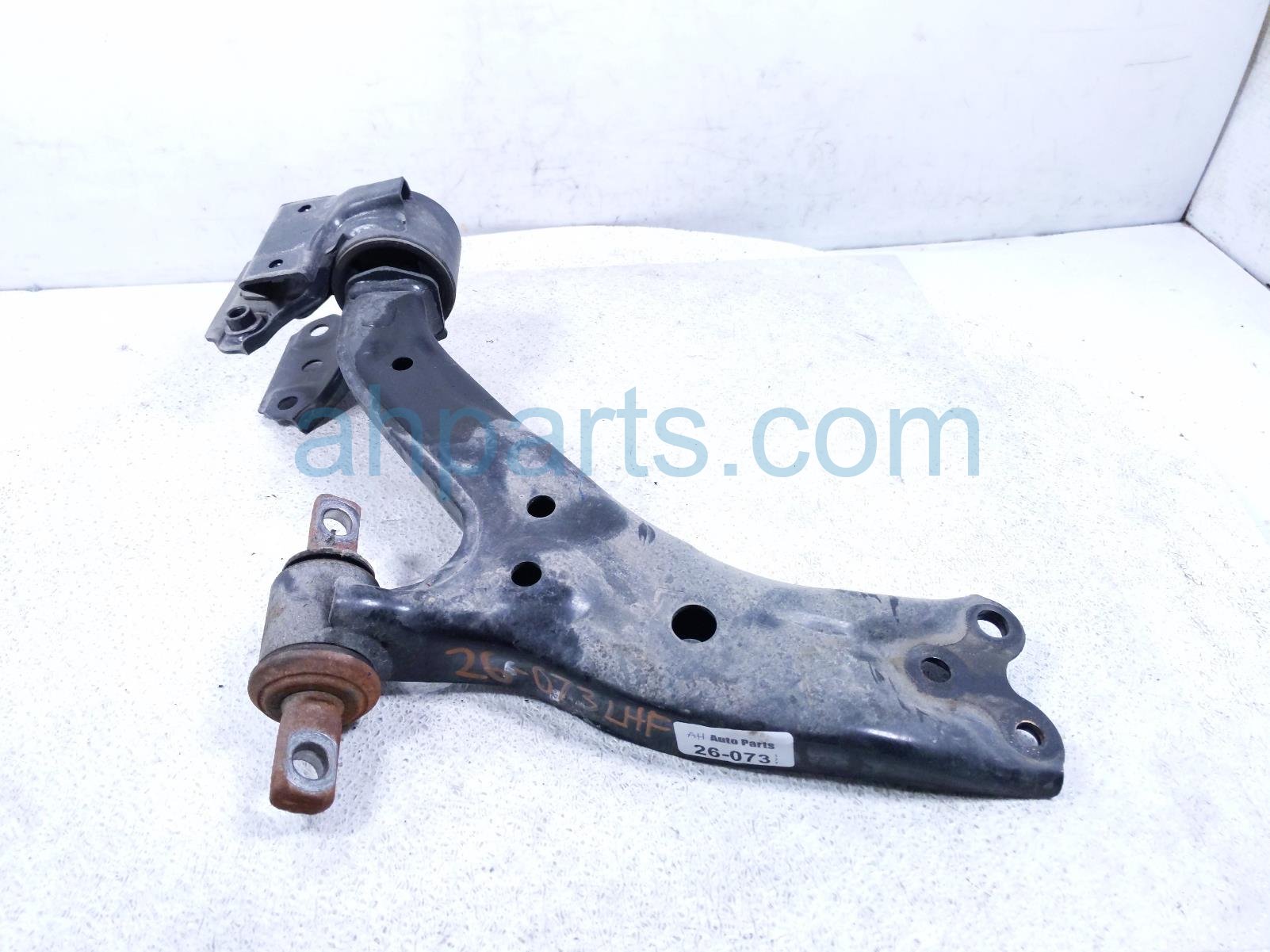 2016 Honda CR V Front Driver Lower Control Arm 51360 T1W A55 Replacement 2016 Honda CR V Front Driver Lower Control Arm 51360 T1W A55 Replacement thumbnail