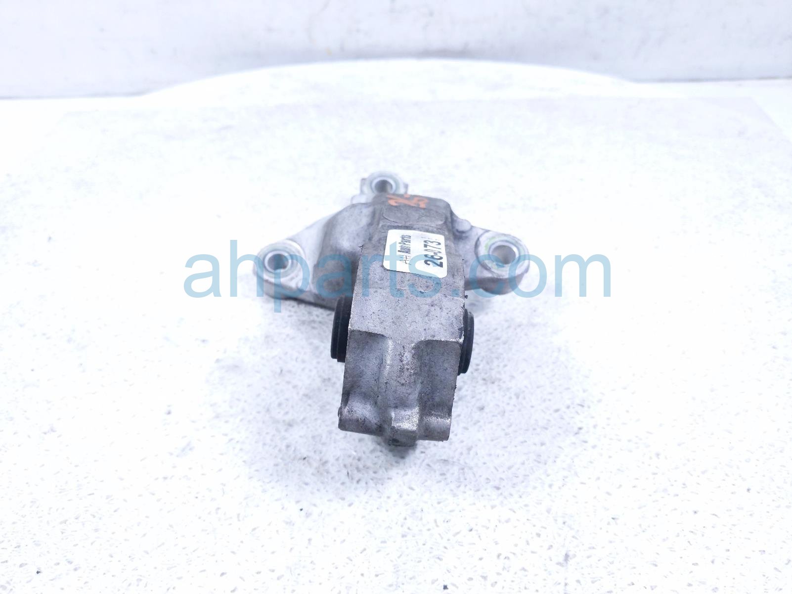 2016 Honda CR V Engine/motor Front Engine Mount 2.4l Fwd 50830 T1W A02 Replacement 2016 Honda CR V Engine/motor Front Engine Mount 2.4l Fwd 50830 T1W A02 Replacement thumbnail