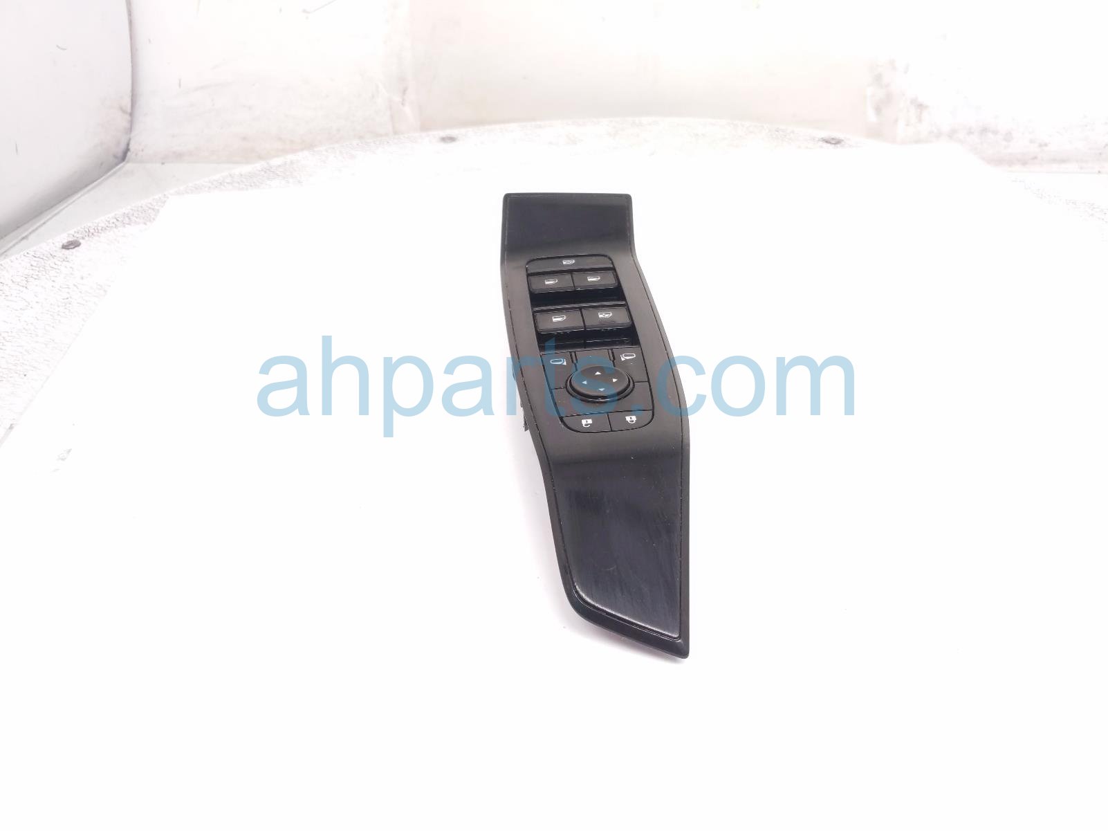 Nissan MASTER WINDOW CONTROL SWITCH LH