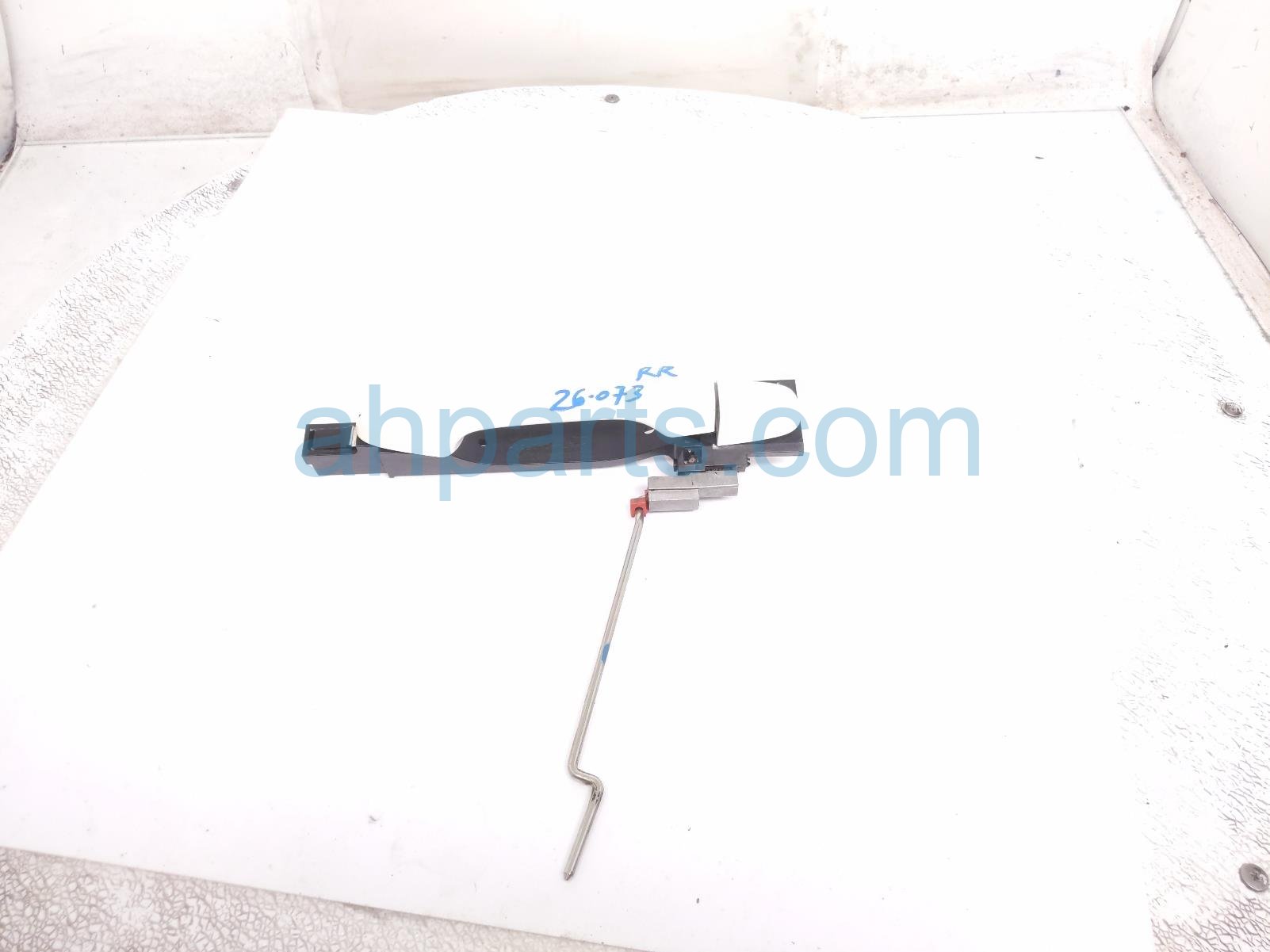 2016 Honda CR V Outside/exterior Rear Passenger Outer Door Handle White 72141 TR0 A11YC Replacement 2016 Honda CR V Outside/exterior Rear Passenger Outer Door Handle White 72141 TR0 A11YC Replacement thumbnail