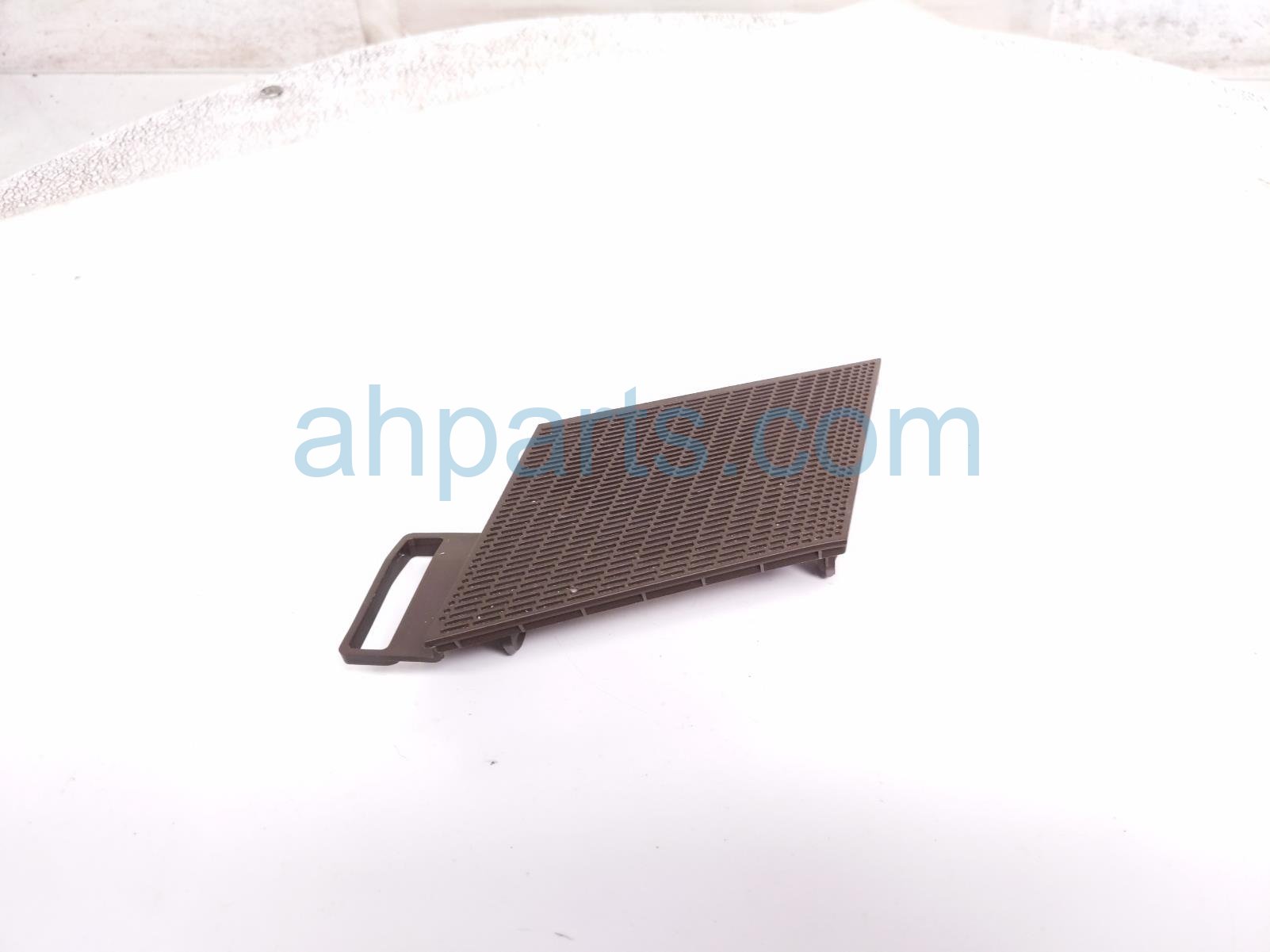 2023 Nissan Rogue Driver Dash Speaker Grille blk 28177 6RR0A Replacement 2023 Nissan Rogue Driver Dash Speaker Grille blk 28177 6RR0A Replacement thumbnail