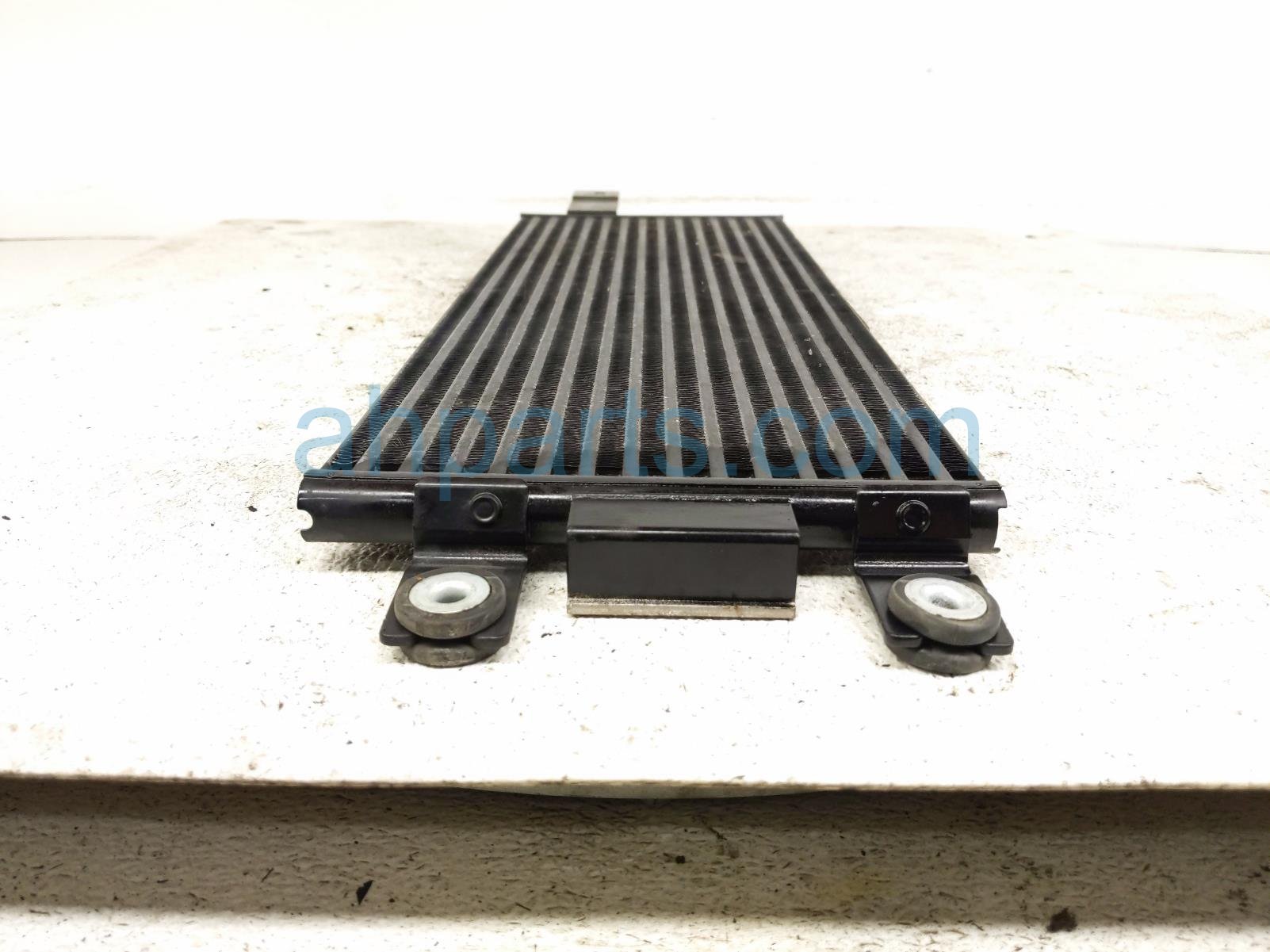 2017 Jeep Wrangler Transmission Oil Cooler 68143895AA Replacement 2017 Jeep Wrangler Transmission Oil Cooler 68143895AA Replacement thumbnail