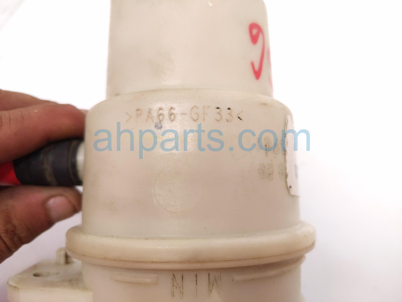 2017 Jeep Wrangler Reserve Bottle / Tank Power Steering Fluid Reservoir 52126151AG Replacement 2017 Jeep Wrangler Reserve Bottle / Tank Power Steering Fluid Reservoir 52126151AG Replacement thumbnail