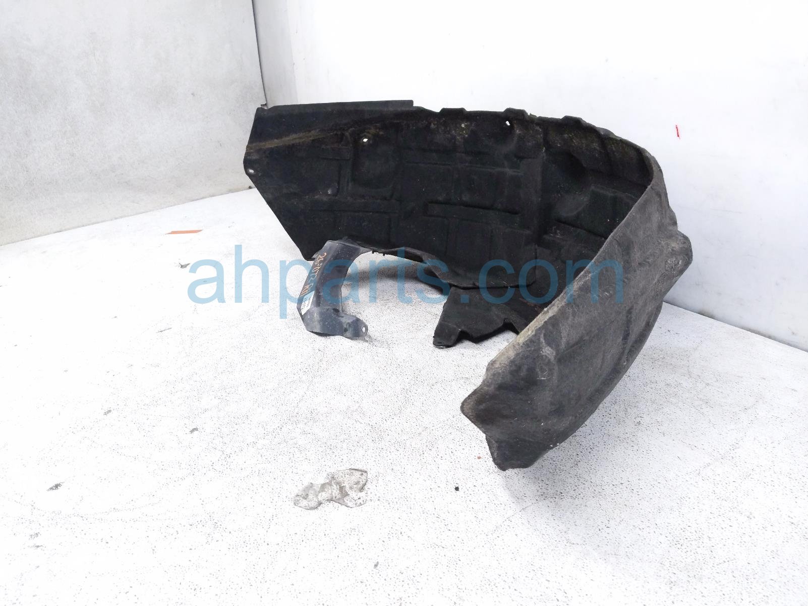 2023 Subaru Ascent Rear Passenger Inner Fender Liner 59122XC00A Replacement 2023 Subaru Ascent Rear Passenger Inner Fender Liner 59122XC00A Replacement thumbnail