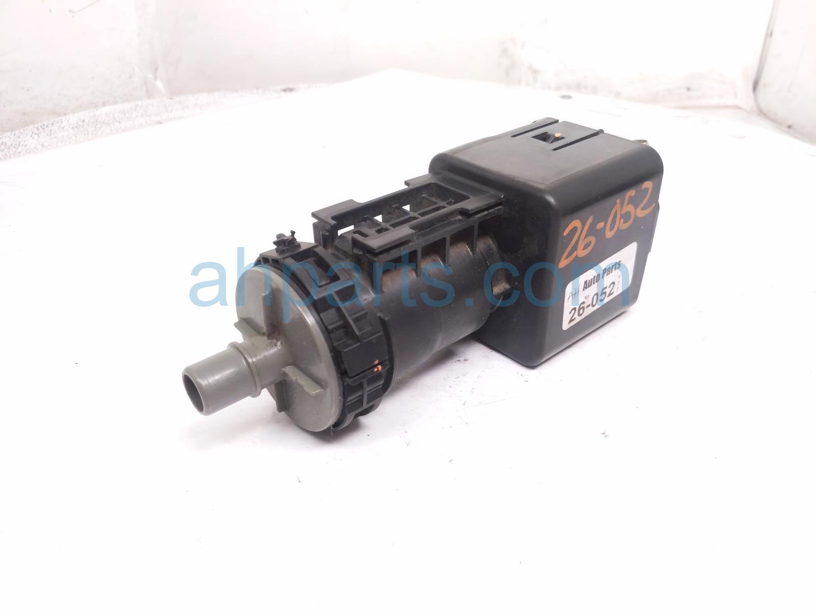 2017 Subaru WRX Vapor Canister Check Valve 2.0l 42084VA031 Replacement 2017 Subaru WRX Vapor Canister Check Valve 2.0l 42084VA031 Replacement thumbnail