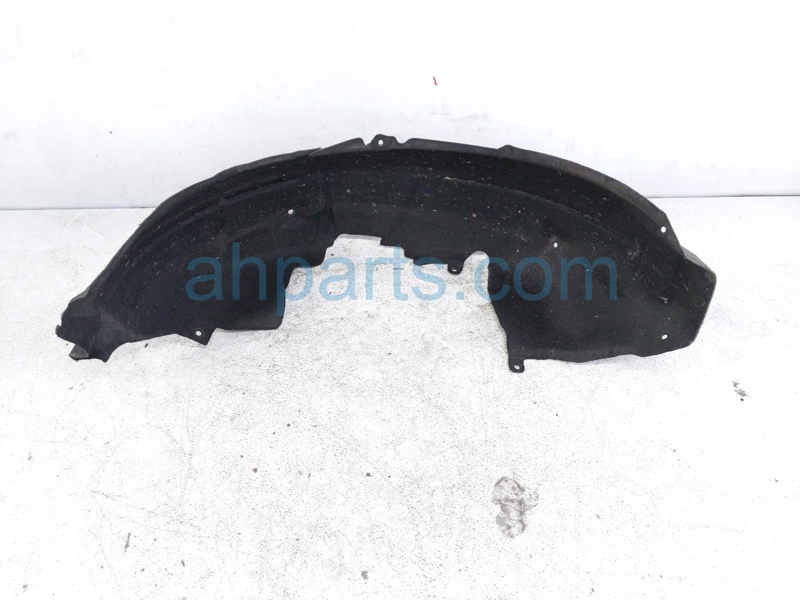 2016 Honda CR V Rear Driver Inner Fender Liner 74592 T0A A01 Replacement 2016 Honda CR V Rear Driver Inner Fender Liner 74592 T0A A01 Replacement thumbnail