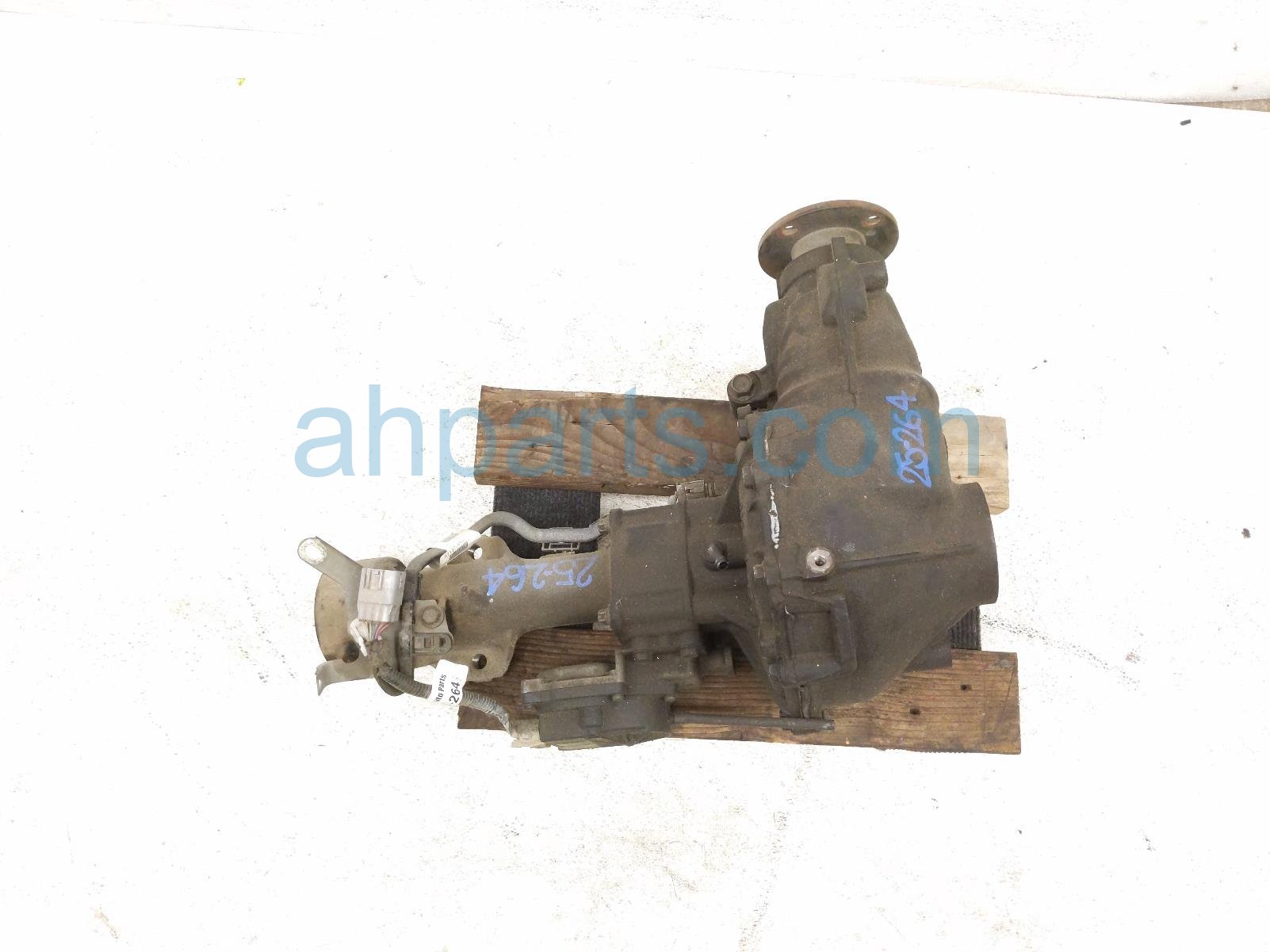$199 Toyota FRONT DIFFERENTIAL - 3.91 A/T