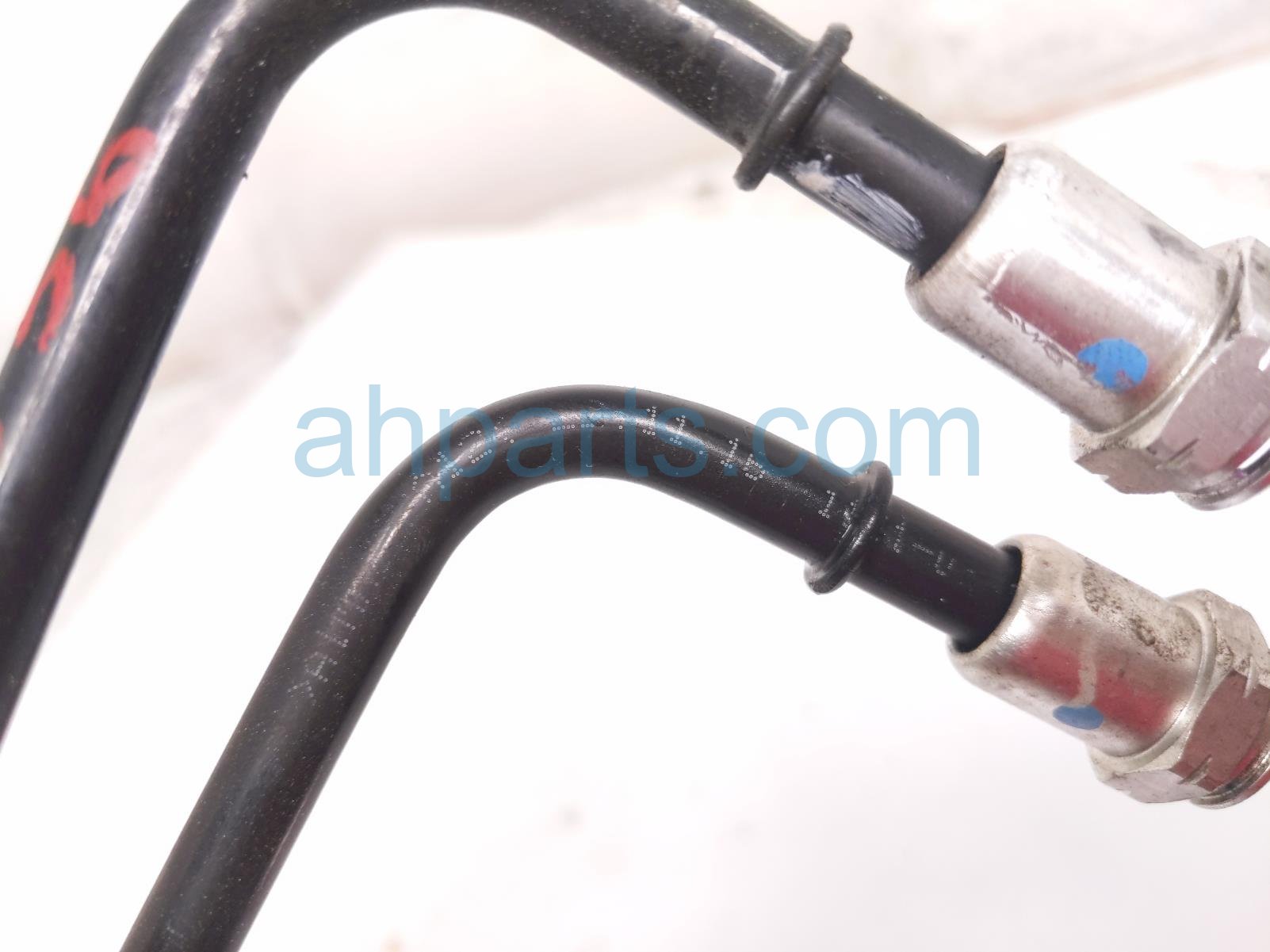 2017 Jeep Wrangler Transmission Oil Cooler Lines 68143893AA Replacement 2017 Jeep Wrangler Transmission Oil Cooler Lines 68143893AA Replacement thumbnail