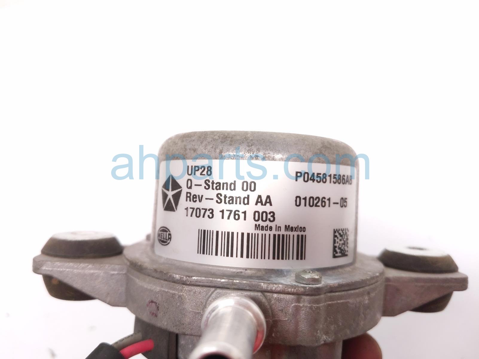 2017 Jeep Wrangler Brake Booster Vacuum Pump 4581586AB Replacement 2017 Jeep Wrangler Brake Booster Vacuum Pump 4581586AB Replacement thumbnail