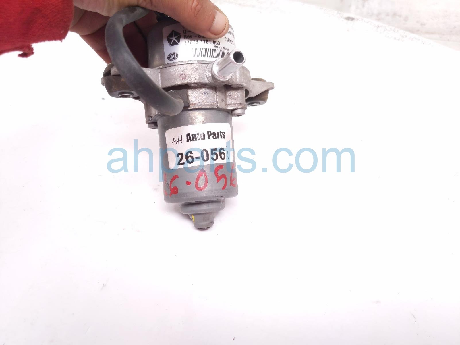 2017 Jeep Wrangler Brake Booster Vacuum Pump 4581586AB Replacement 2017 Jeep Wrangler Brake Booster Vacuum Pump 4581586AB Replacement thumbnail