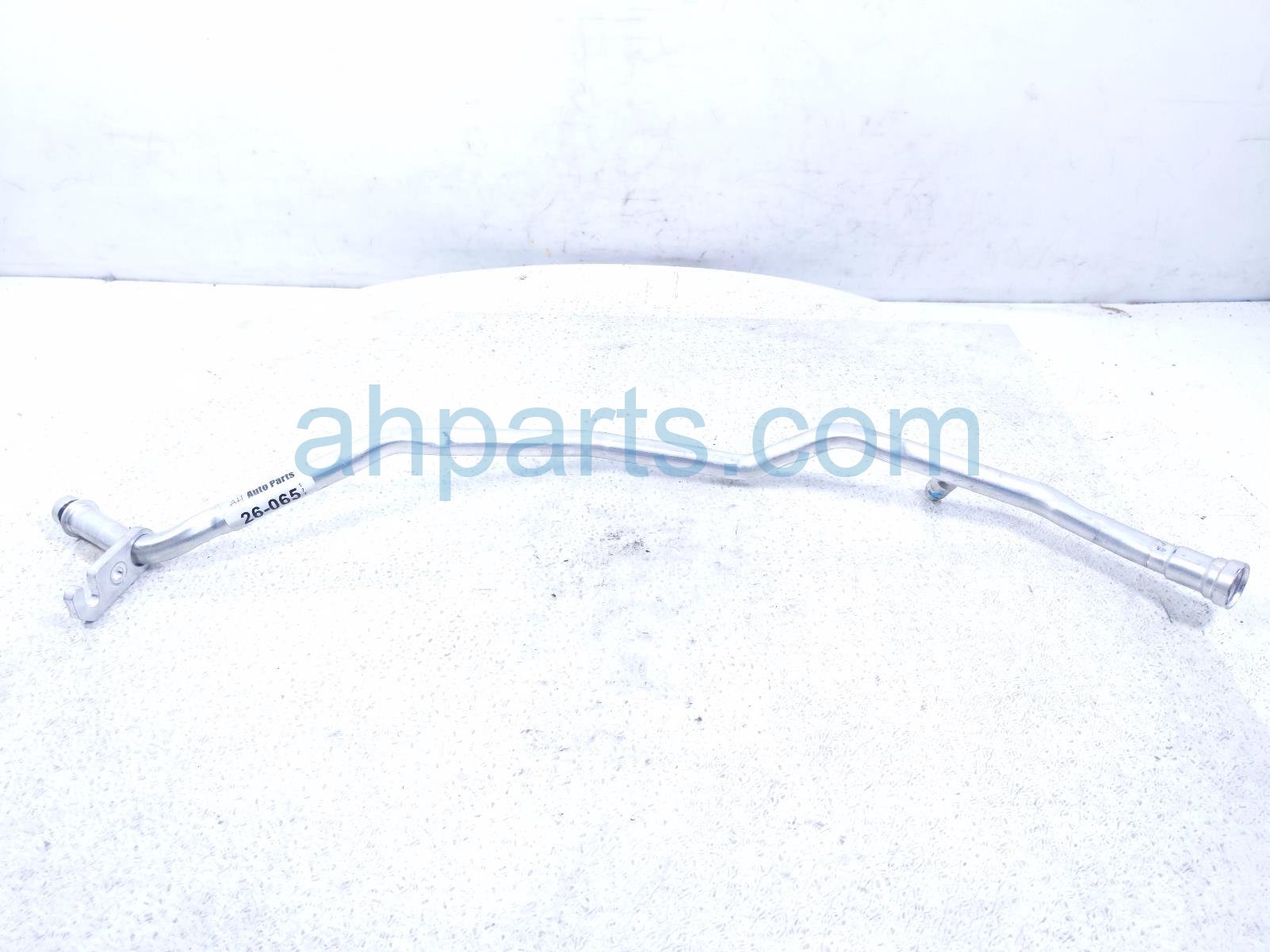 Toyota A/C SUCTION PIPE - 2.0L