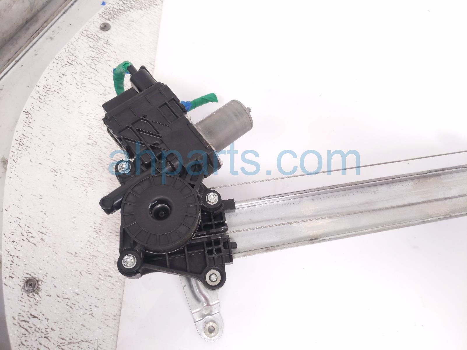 2023 Subaru Ascent Front Driver Window Regulator & Motor 61041XC01A Replacement 2023 Subaru Ascent Front Driver Window Regulator & Motor 61041XC01A Replacement thumbnail