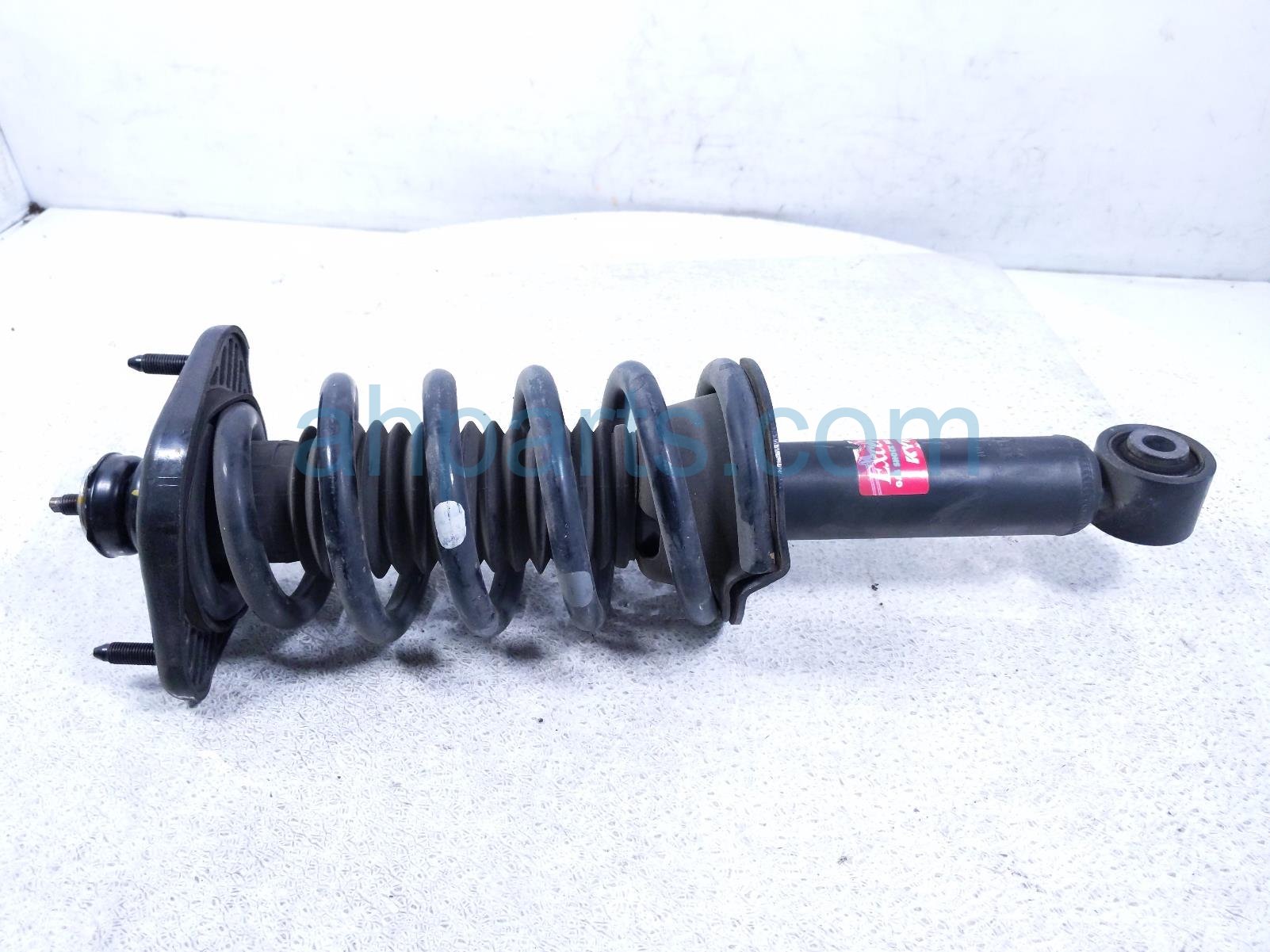 2016 Honda CR V Rear Passenger Strut + Spring Awd 52611 T1W A03 Replacement 2016 Honda CR V Rear Passenger Strut + Spring Awd 52611 T1W A03 Replacement thumbnail