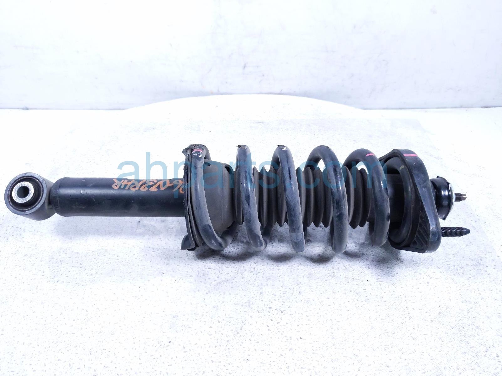 2016 Honda CR V Rear Passenger Strut + Spring Awd 52611 T1W A03 Replacement 2016 Honda CR V Rear Passenger Strut + Spring Awd 52611 T1W A03 Replacement thumbnail