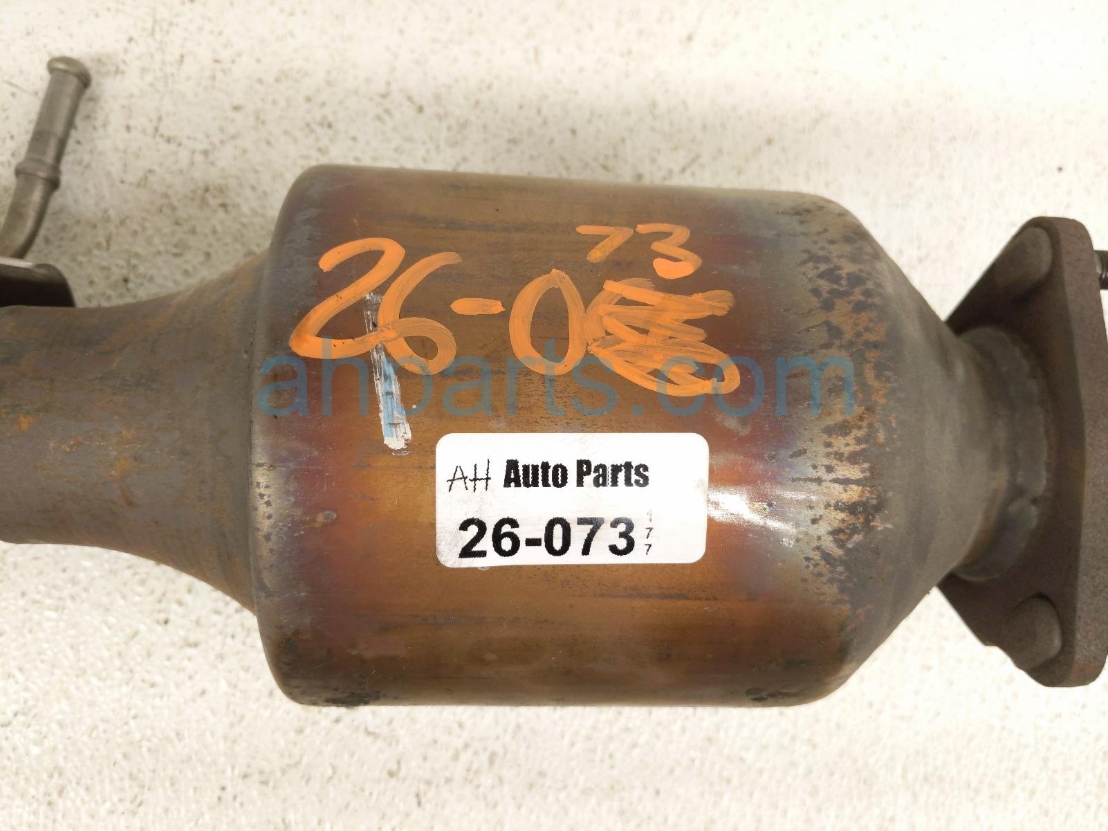 2016 Honda CR V Catalytic Exhaust Converter Manifold 2.4l 18150 5LA A00 Replacement 2016 Honda CR V Catalytic Exhaust Converter Manifold 2.4l 18150 5LA A00 Replacement thumbnail