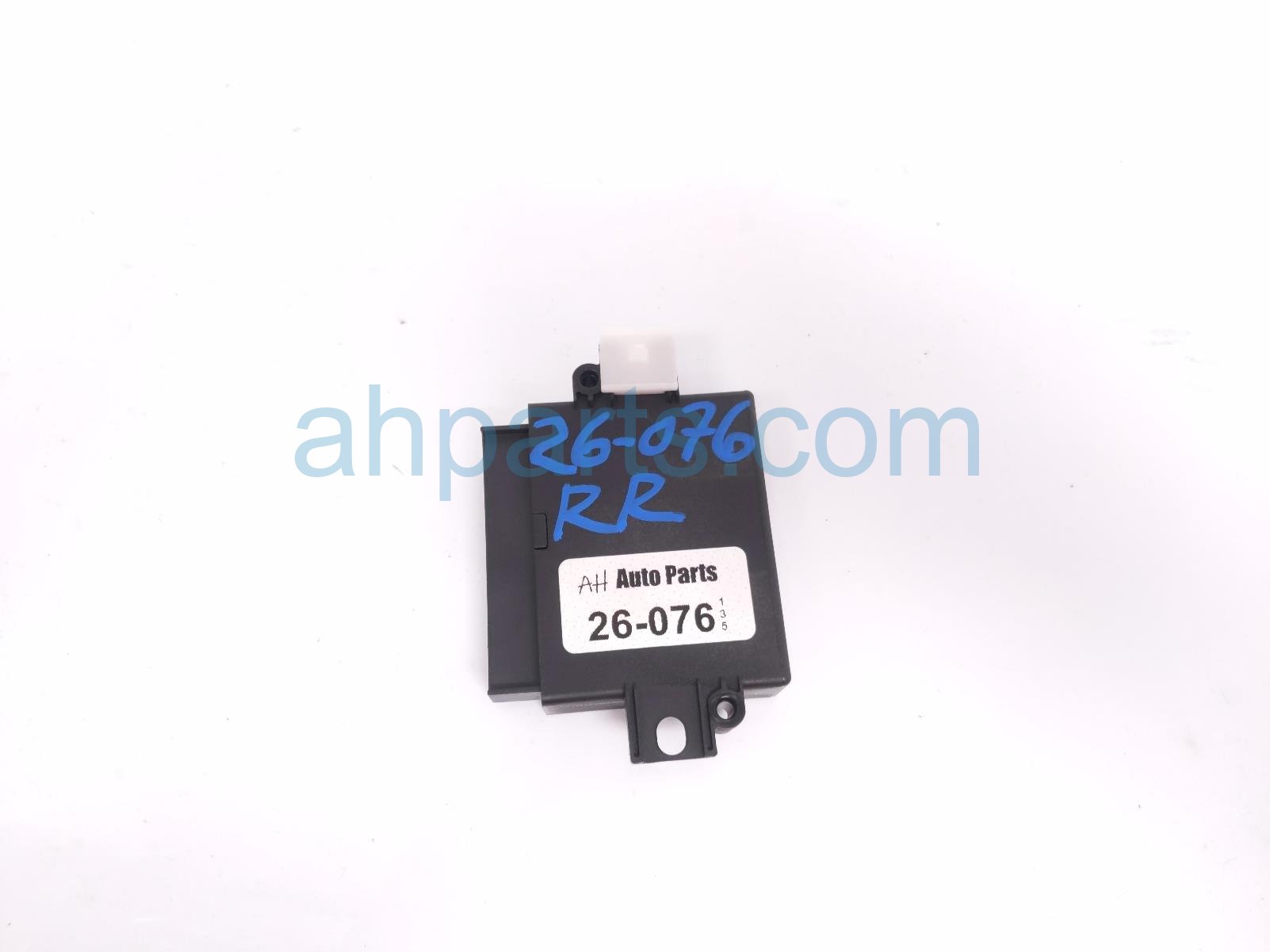 2023 Nissan Rogue Rear Passenger Blind Spot Radar Unit 284L0 3437R Replacement 2023 Nissan Rogue Rear Passenger Blind Spot Radar Unit 284L0 3437R Replacement thumbnail