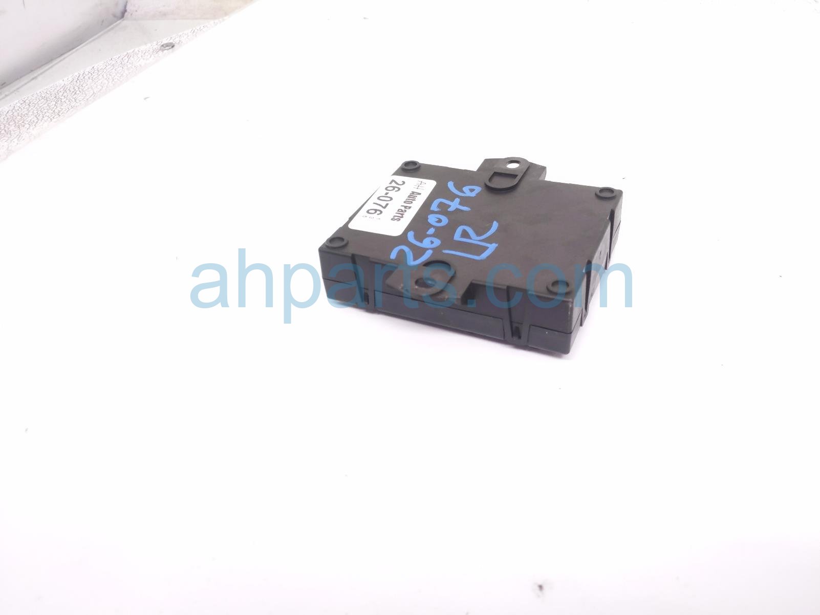 2023 Nissan Rogue Power Back Door Control Module 284G0 6RR7A Replacement 2023 Nissan Rogue Power Back Door Control Module 284G0 6RR7A Replacement thumbnail