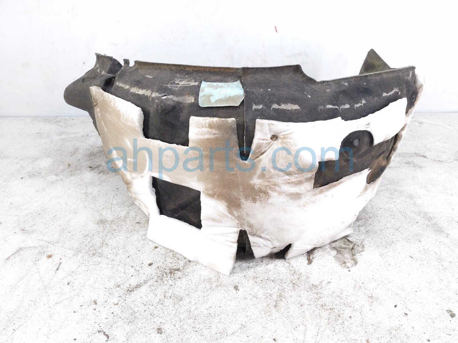 2020 Land Rover Range Rover Sport Rear Driver Inner Fender Liner Blk LR148258 Replacement 2020 Land Rover Range Rover Sport Rear Driver Inner Fender Liner Blk LR148258 Replacement thumbnail