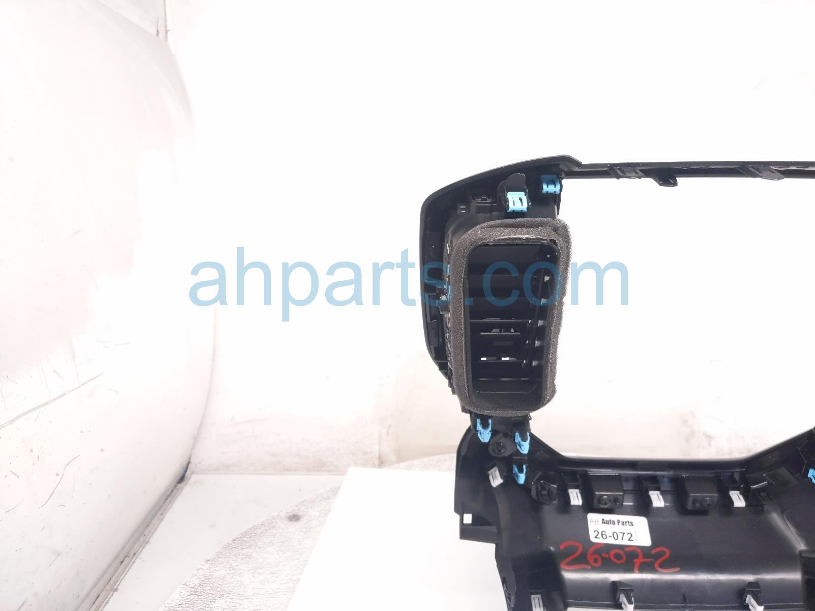 2023 Subaru Ascent Center Dash Radio Bezel W/vents blk 66067XC02A Replacement 2023 Subaru Ascent Center Dash Radio Bezel W/vents blk 66067XC02A Replacement thumbnail