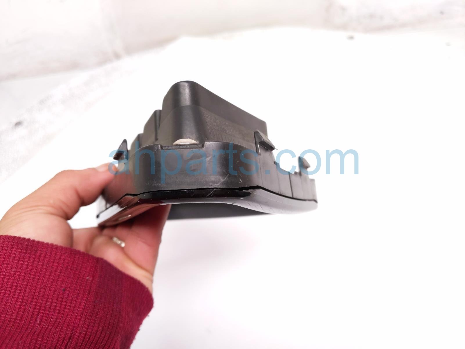 2023 Subaru Ascent Driver Fog Light Bezel Grille 57731 XC19A Replacement 2023 Subaru Ascent Driver Fog Light Bezel Grille 57731 XC19A Replacement thumbnail