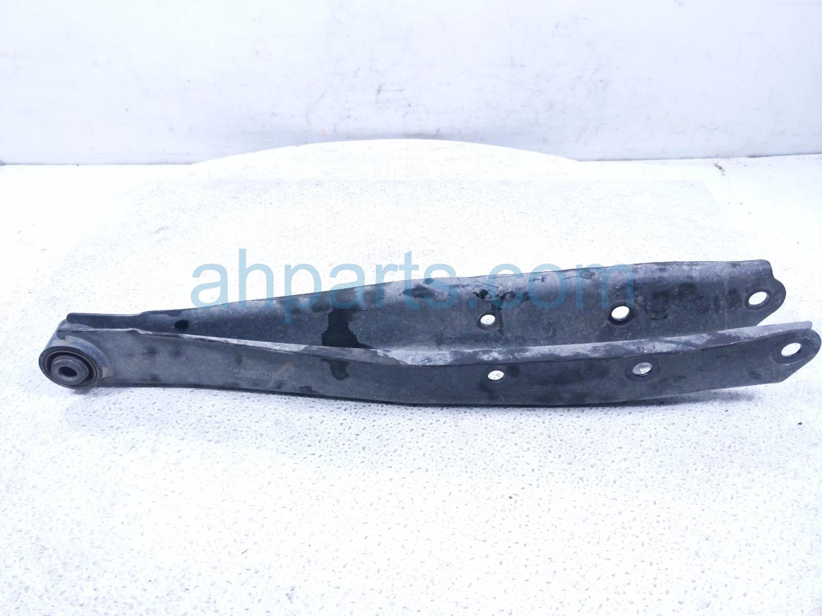 2023 Subaru Ascent Rear Passenger Lateral Lower Control Arm 20250XC02A Replacement 2023 Subaru Ascent Rear Passenger Lateral Lower Control Arm 20250XC02A Replacement thumbnail