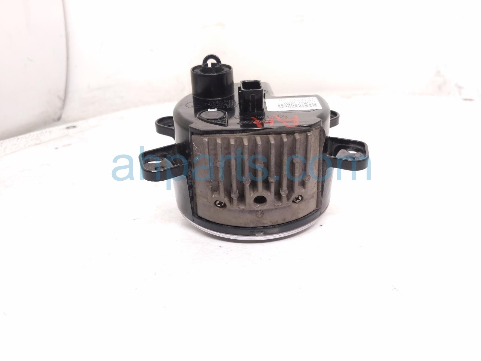 2017 Jeep Wrangler Passenger Side Led Fog Lamp / Light 68503994AA Replacement 2017 Jeep Wrangler Passenger Side Led Fog Lamp / Light 68503994AA Replacement thumbnail