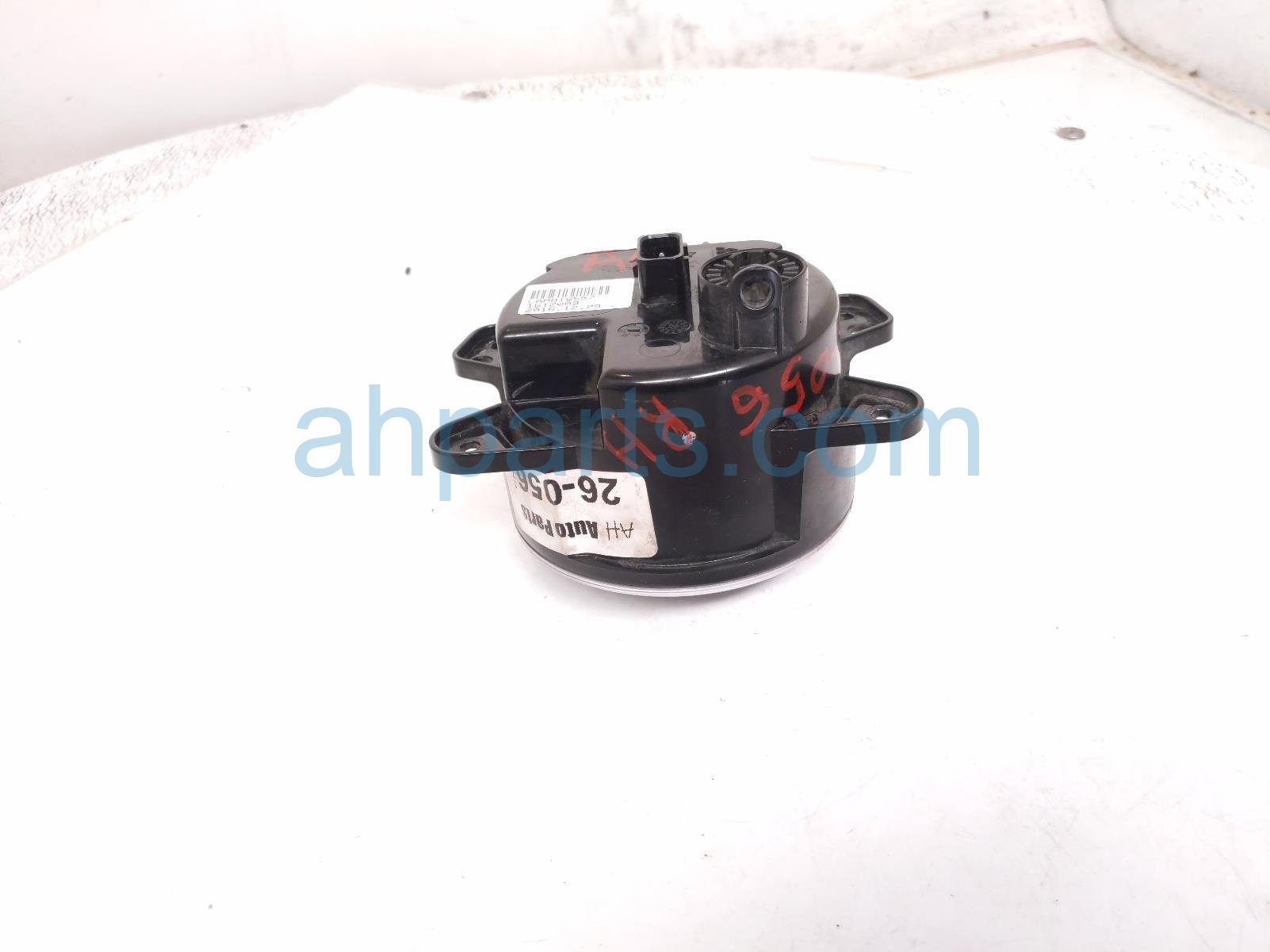 2017 Jeep Wrangler Passenger Side Led Fog Lamp / Light 68503994AA Replacement 2017 Jeep Wrangler Passenger Side Led Fog Lamp / Light 68503994AA Replacement thumbnail