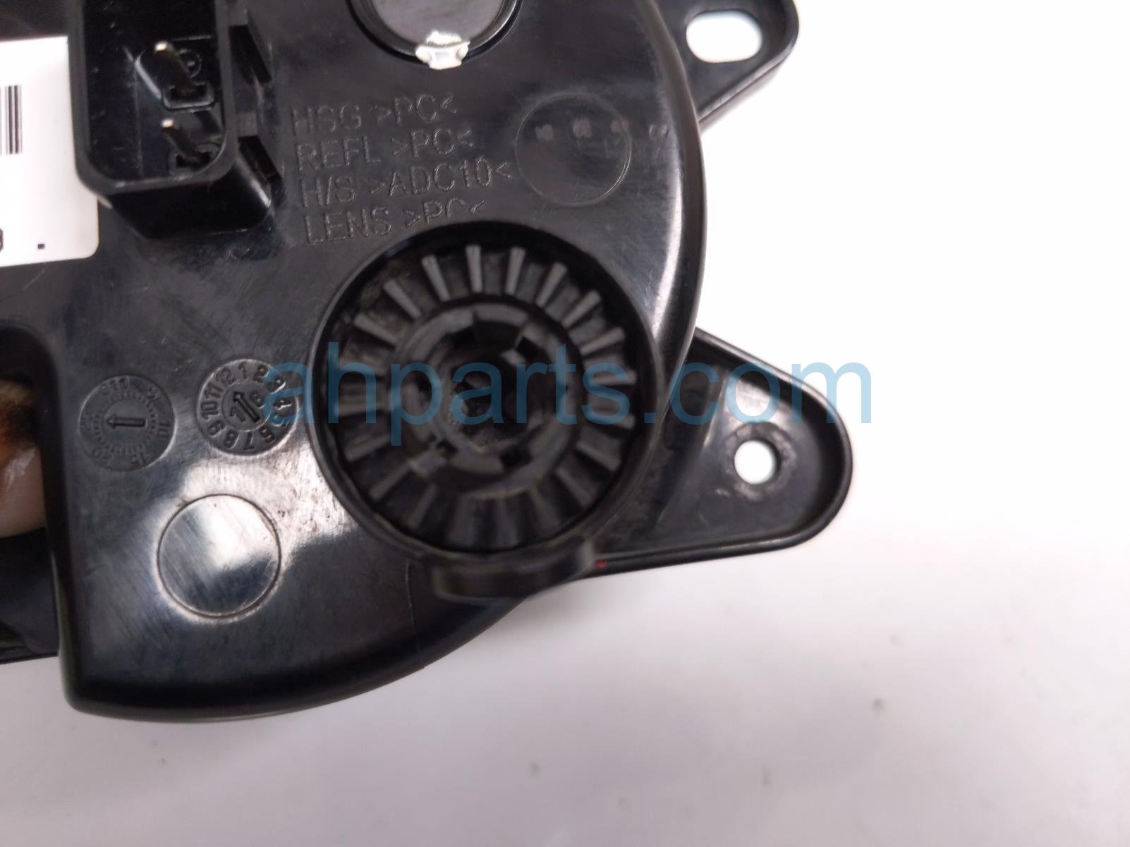 2017 Jeep Wrangler Passenger Side Led Fog Lamp / Light 68503994AA Replacement 2017 Jeep Wrangler Passenger Side Led Fog Lamp / Light 68503994AA Replacement thumbnail