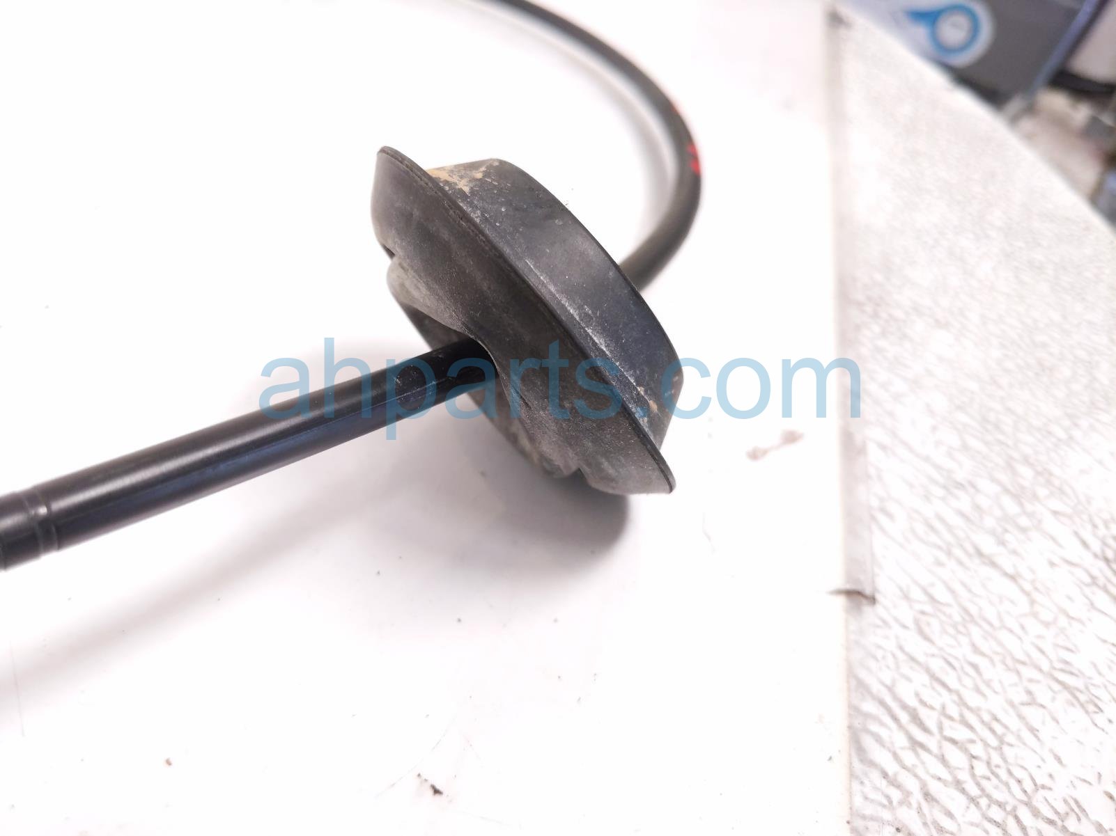 2017 Jeep Wrangler A/t Shifter Gear Change Cable Wire 68067439AE Replacement 2017 Jeep Wrangler A/t Shifter Gear Change Cable Wire 68067439AE Replacement thumbnail