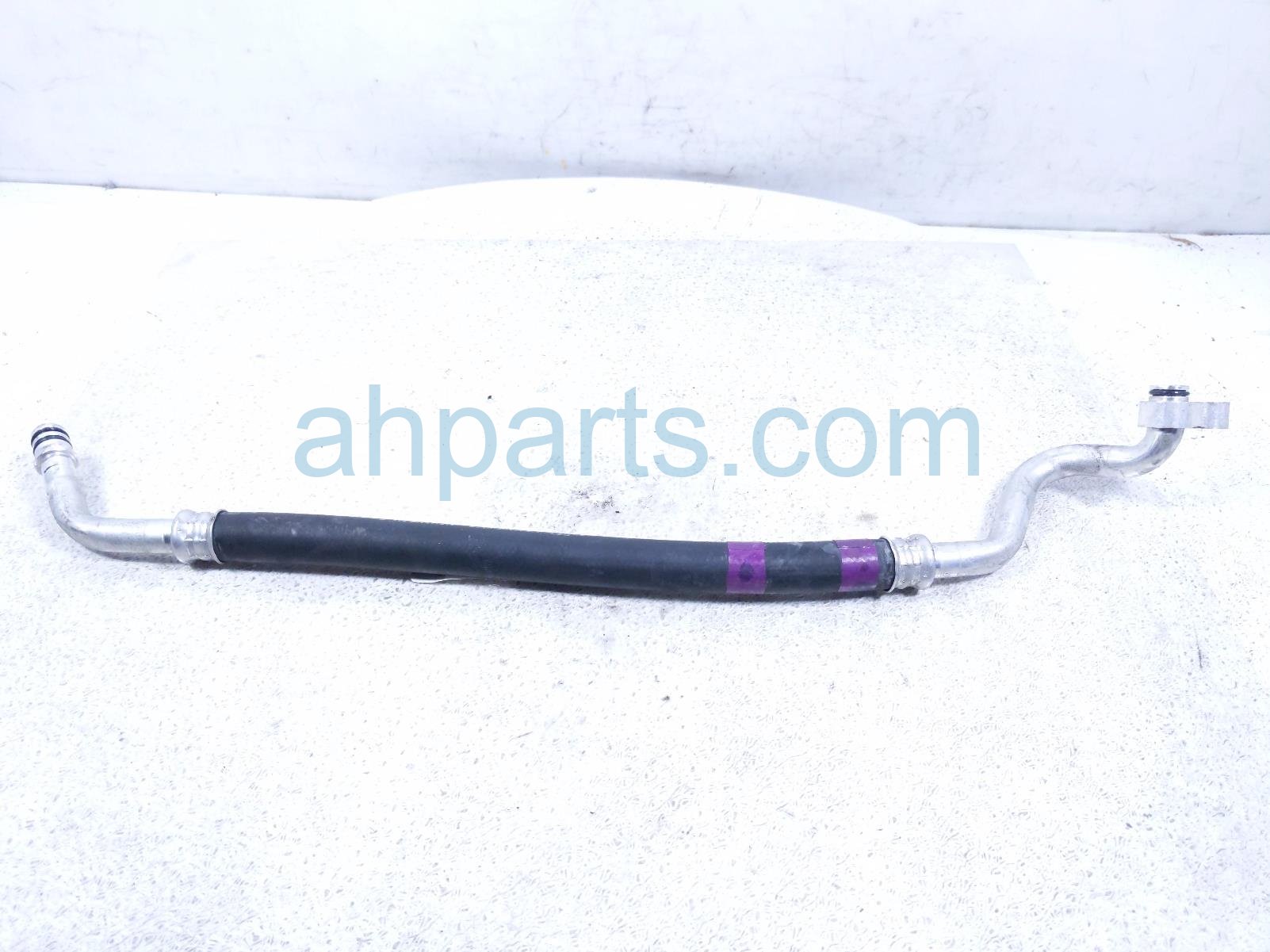 Toyota A/C SUCTION HOSE - 2.0L