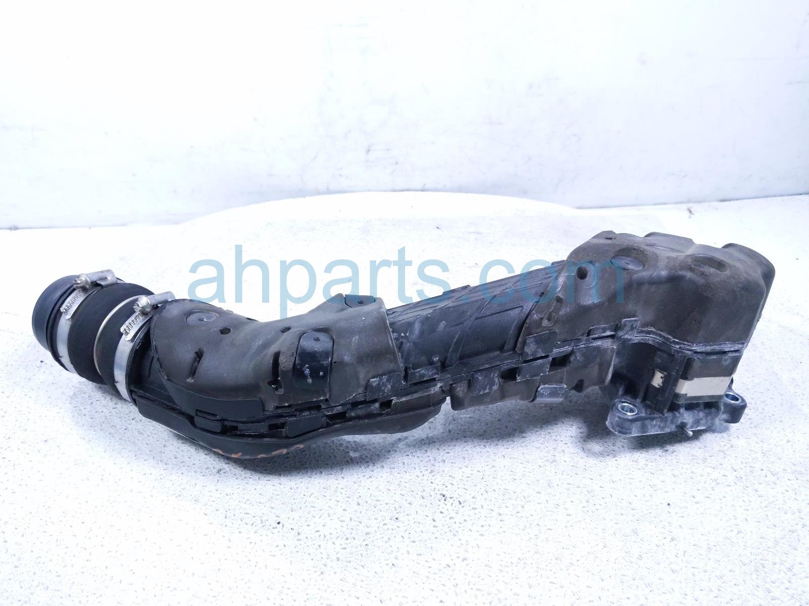 2023 Subaru Ascent Intercooler Air Intake Duct 14459AA782 Replacement 2023 Subaru Ascent Intercooler Air Intake Duct 14459AA782 Replacement thumbnail