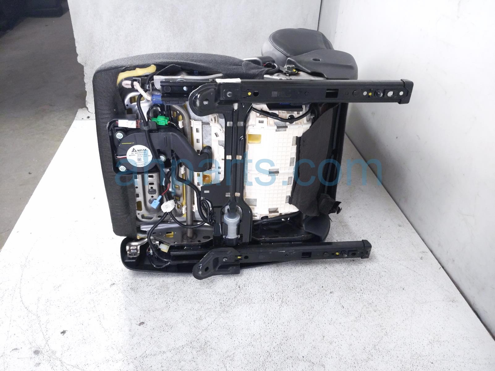 2024 Honda Accord Front Passenger Seat Black W/o Airbag 81140 30A A61ZA Replacement 2024 Honda Accord Front Passenger Seat Black W/o Airbag 81140 30A A61ZA Replacement thumbnail