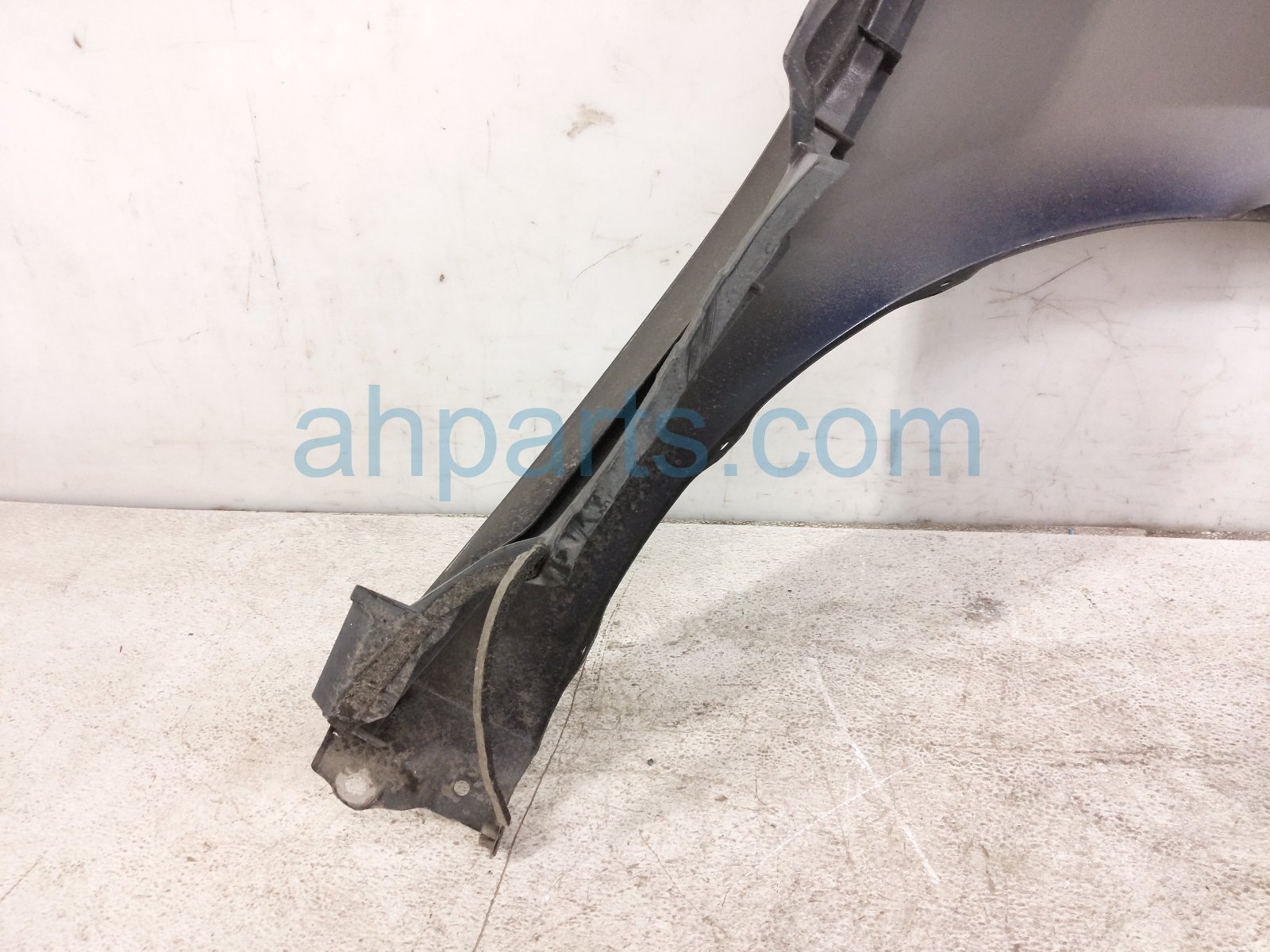 2019 Lexus Es300h Front Driver Fender Blue 53802 33220 Replacement 2019 Lexus Es300h Front Driver Fender Blue 53802 33220 Replacement thumbnail