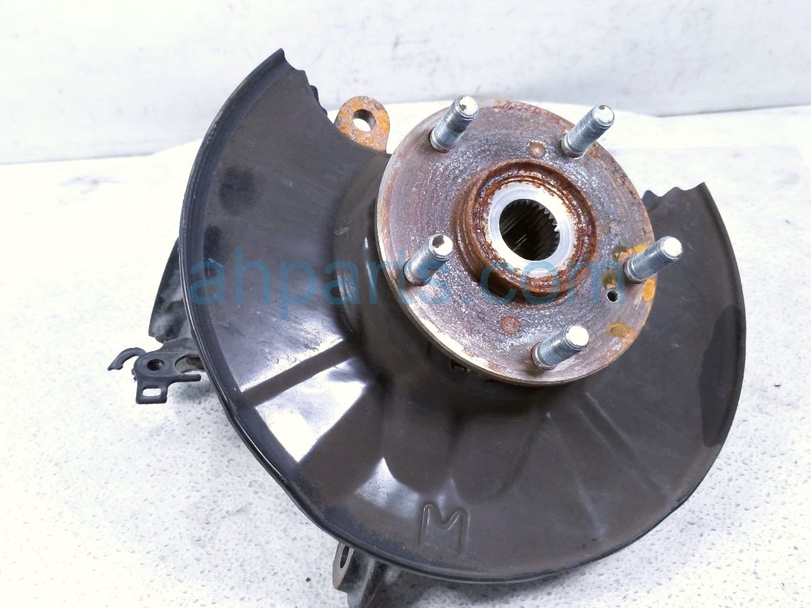 Honda FR/RH SPINDLE KNUCKLE HUB