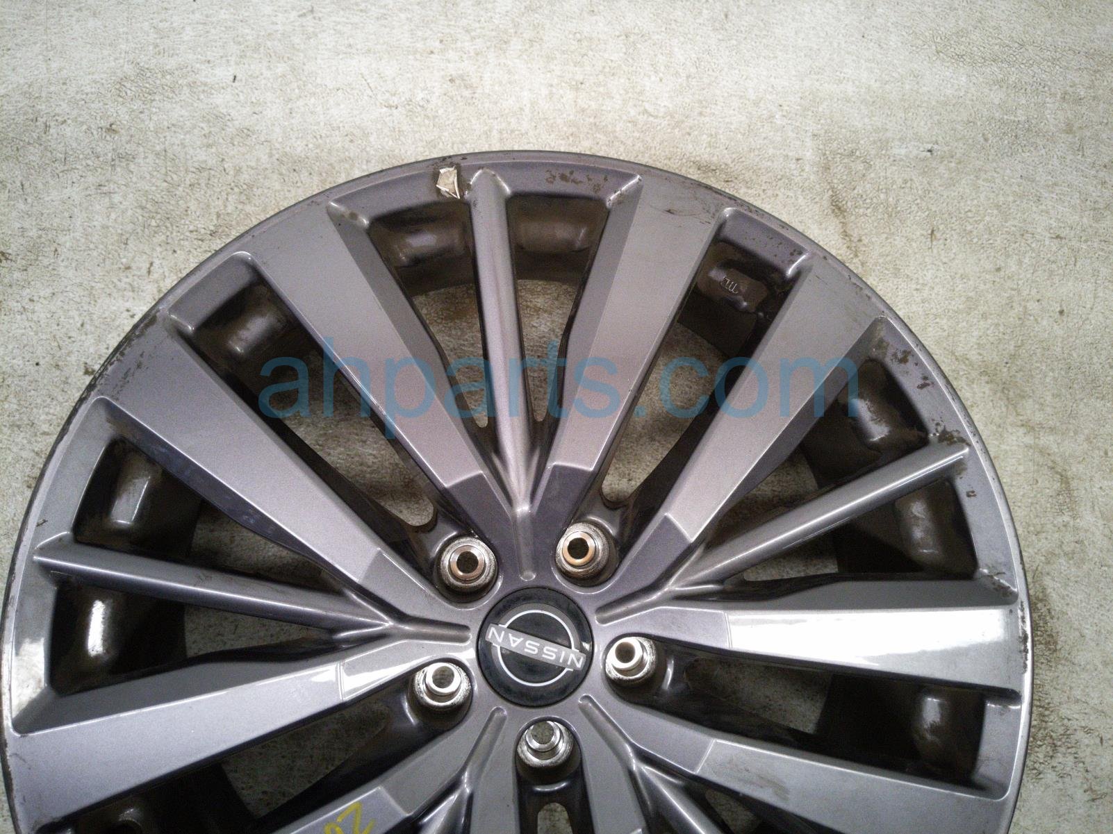 2023 Nissan Pathfinder Rear Passenger Wheel / Rim 40300 6TA5B Replacement 2023 Nissan Pathfinder Rear Passenger Wheel / Rim 40300 6TA5B Replacement thumbnail