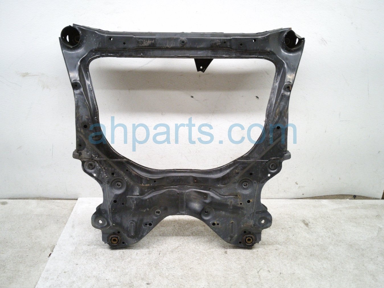 2023 Nissan Pathfinder Crossmember Front Engine Sub Frame / Cradle 54400 Replacement 2023 Nissan Pathfinder Crossmember Front Engine Sub Frame / Cradle 54400 Replacement thumbnail
