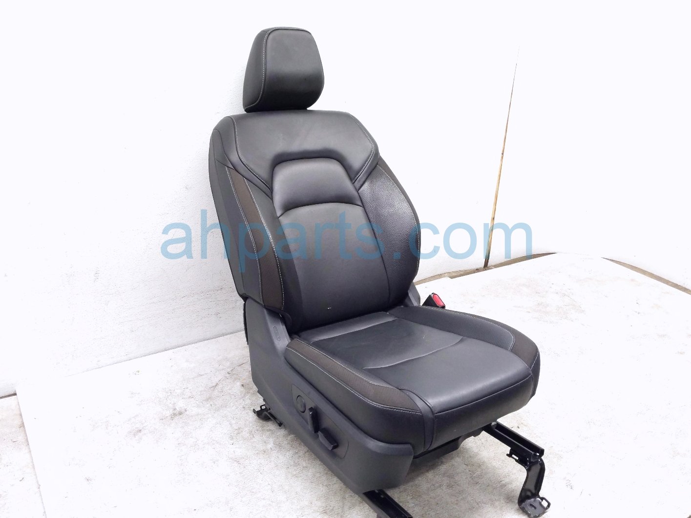 2023 Nissan Pathfinder Front Passenger Seat Black W/ Airbag 87620 6TB0A Replacement 2023 Nissan Pathfinder Front Passenger Seat Black W/ Airbag 87620 6TB0A Replacement thumbnail