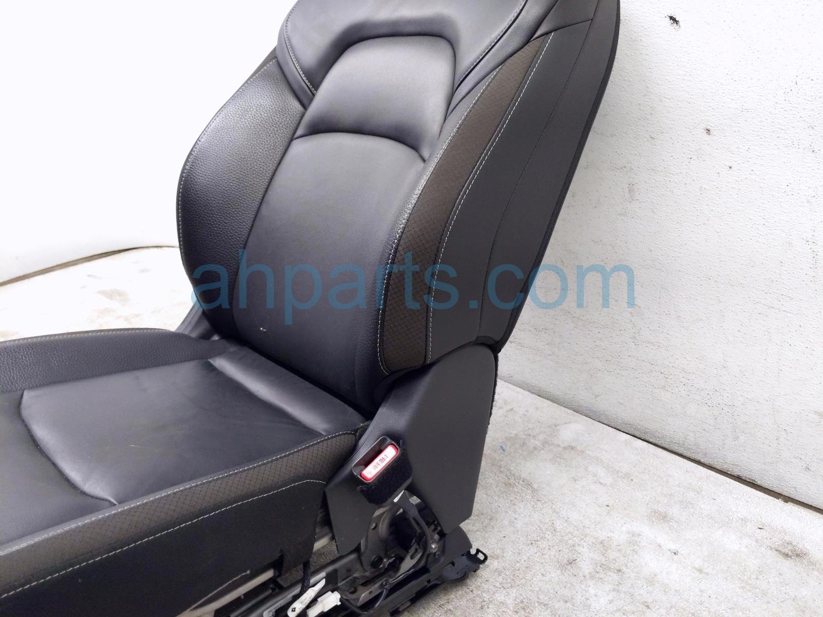 2023 Nissan Pathfinder Front Passenger Seat Black W/ Airbag 87620 6TB0A Replacement 2023 Nissan Pathfinder Front Passenger Seat Black W/ Airbag 87620 6TB0A Replacement thumbnail