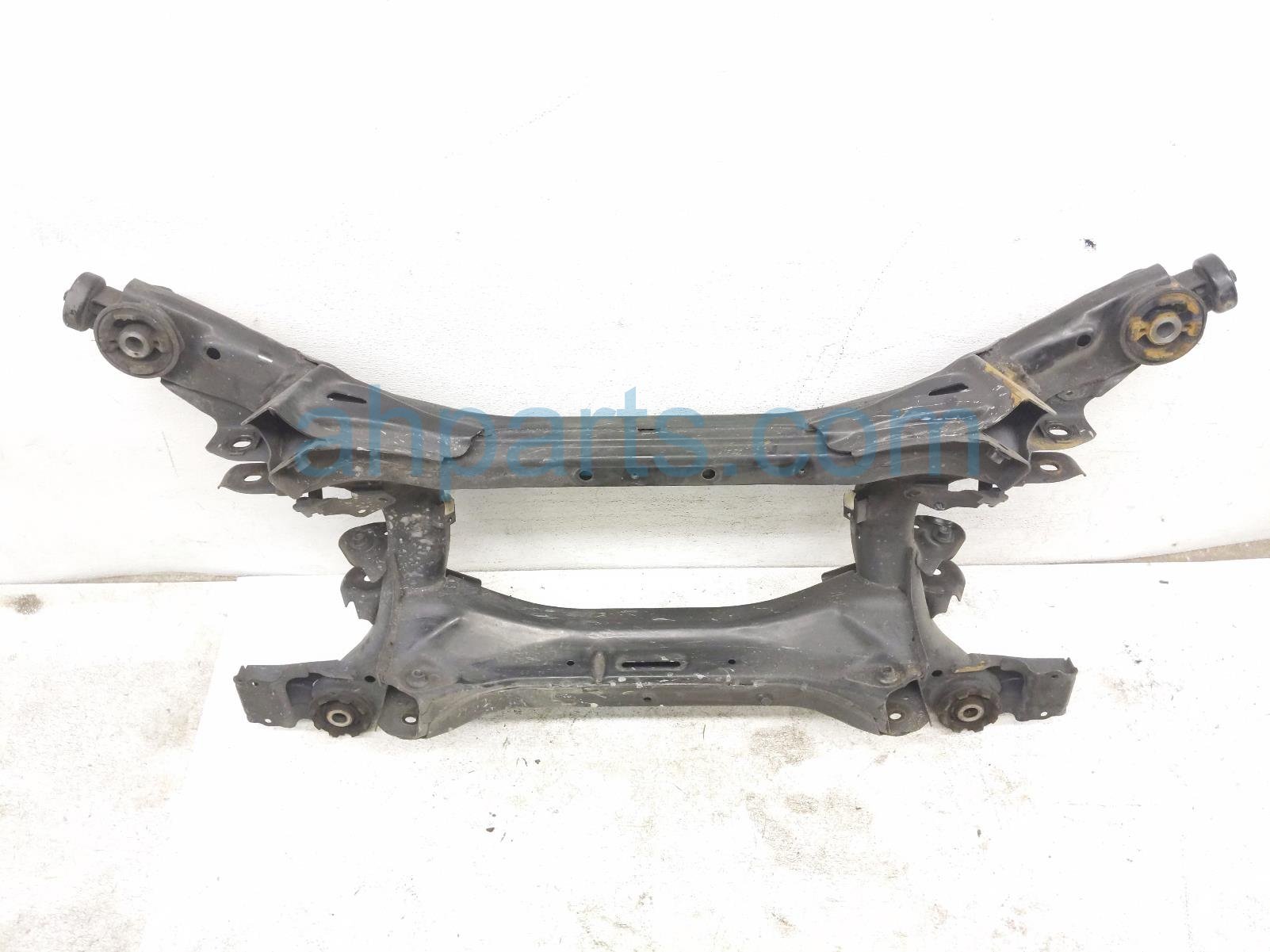 2015 Acura TLX Crossmember Rear Sub Frame / Cradle 50300 TZ3 A11 Replacement 2015 Acura TLX Crossmember Rear Sub Frame / Cradle 50300 TZ3 A11 Replacement thumbnail