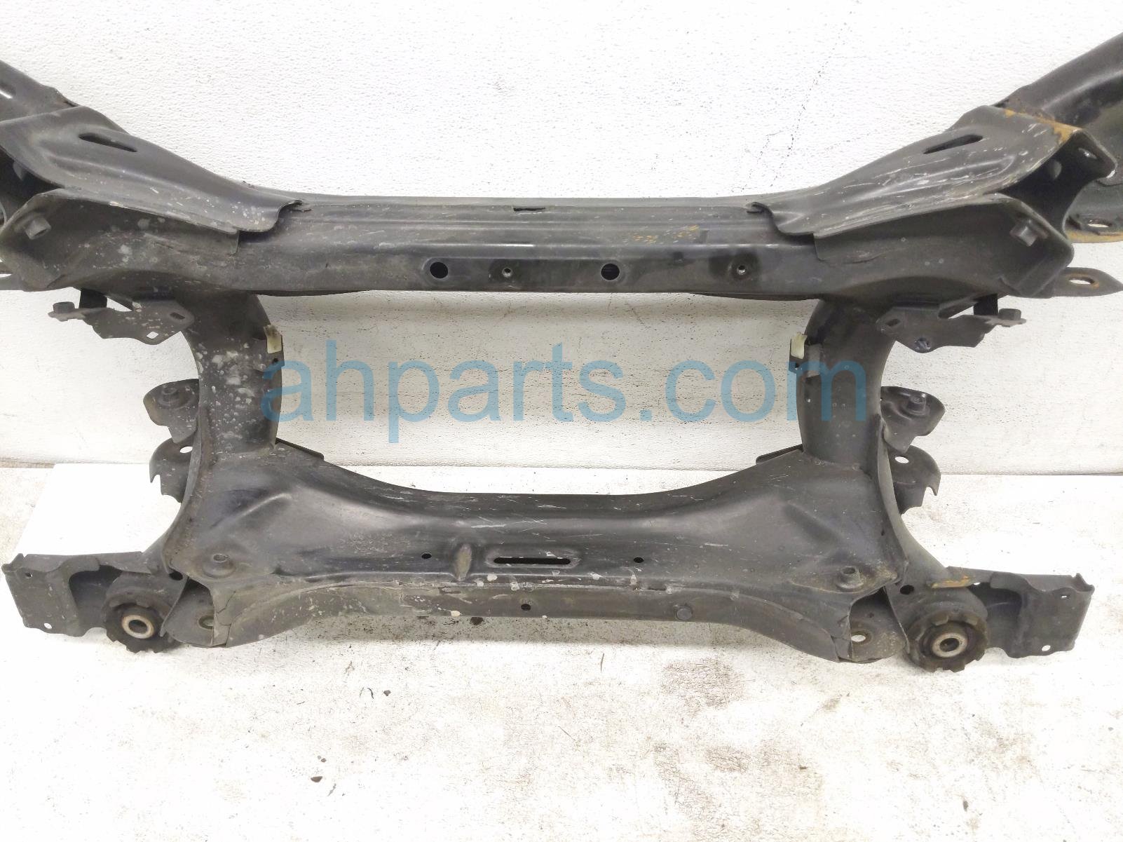 2015 Acura TLX Crossmember Rear Sub Frame / Cradle 50300 TZ3 A11 Replacement 2015 Acura TLX Crossmember Rear Sub Frame / Cradle 50300 TZ3 A11 Replacement thumbnail