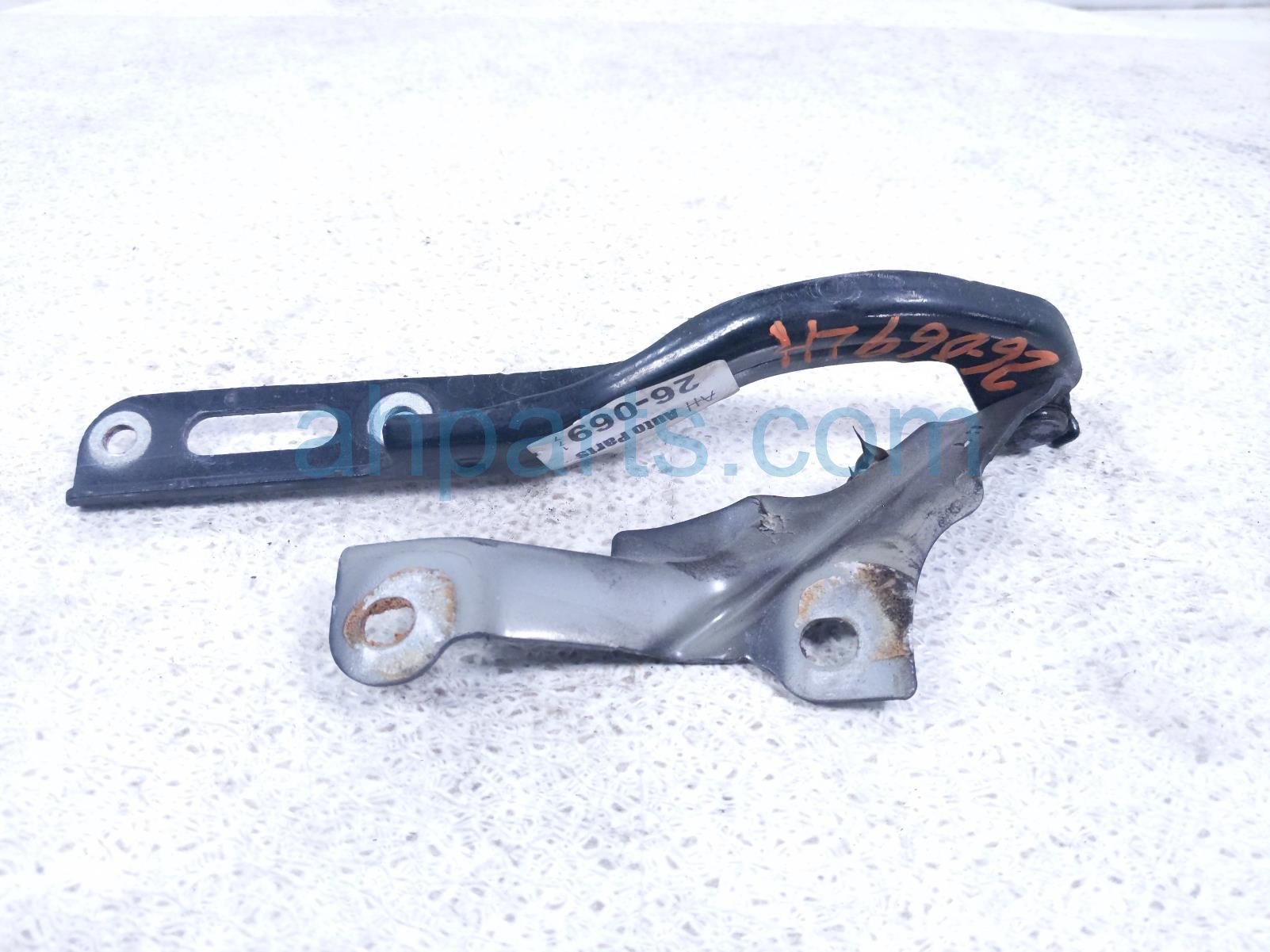 Honda LH HOOD HINGE - BLACK