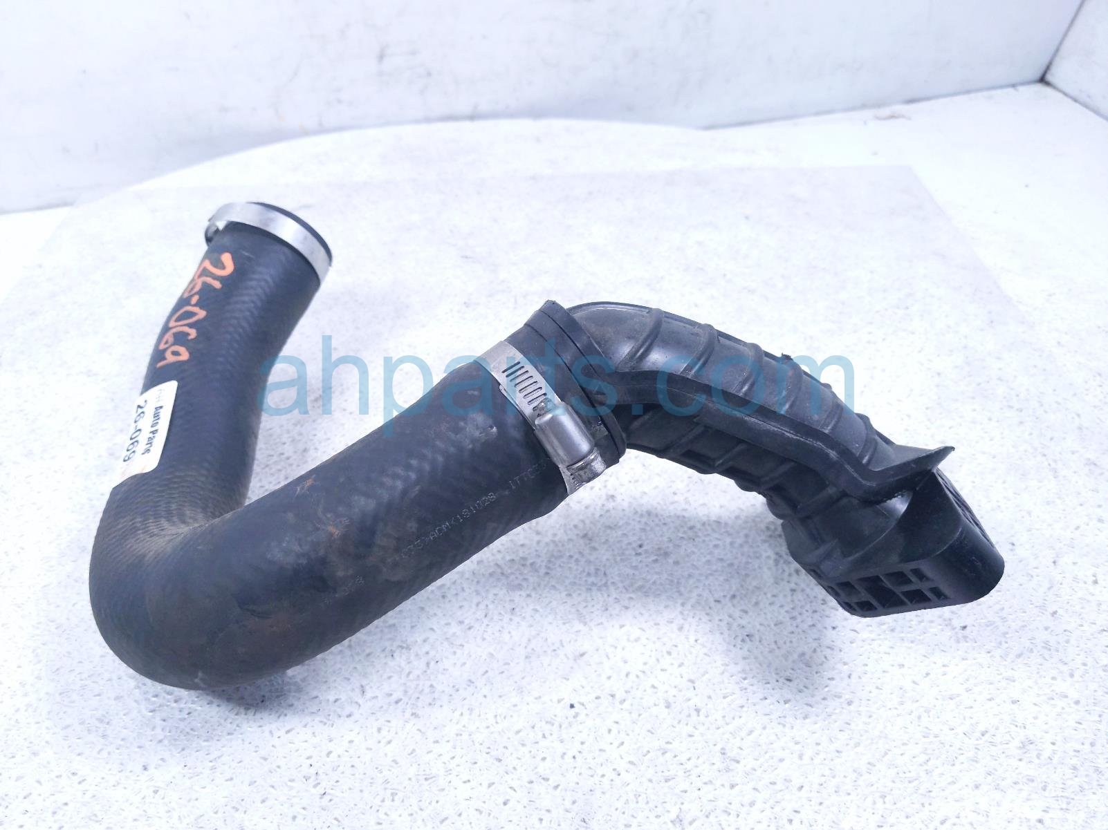 Honda RH INTERCOOLER INLET TUBE W/HOSE